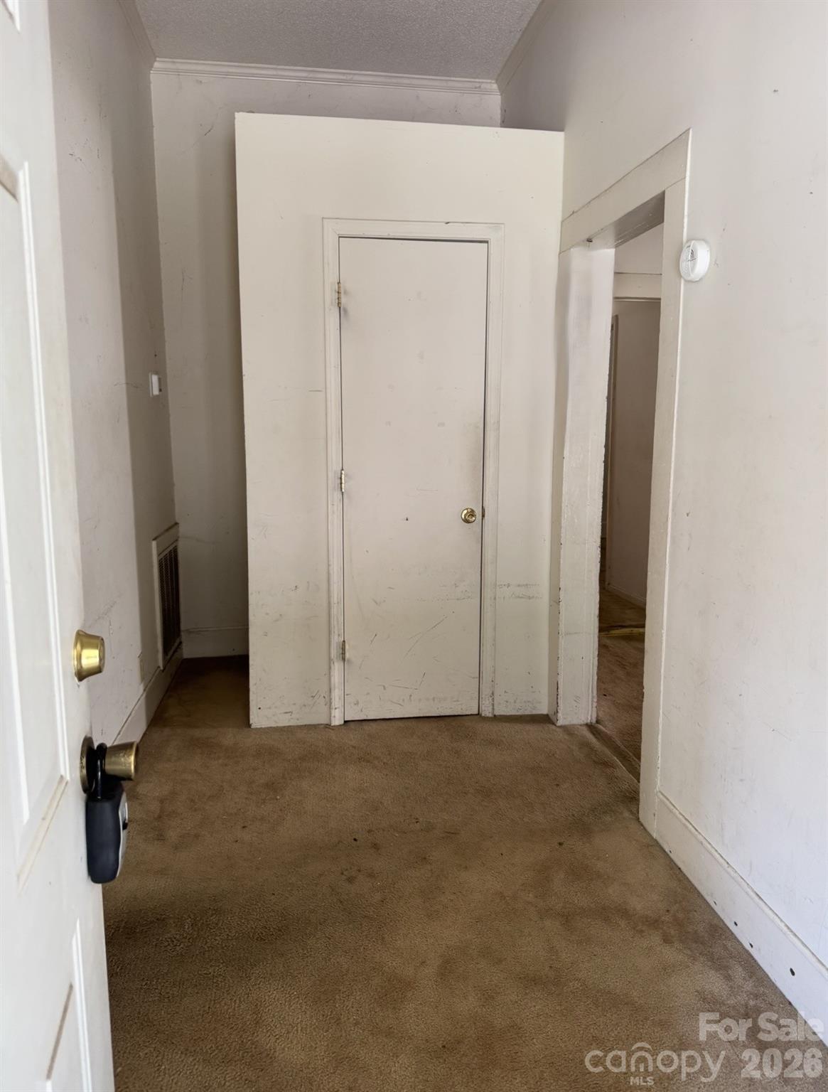 429 E Cemetery Street Property Photo 4