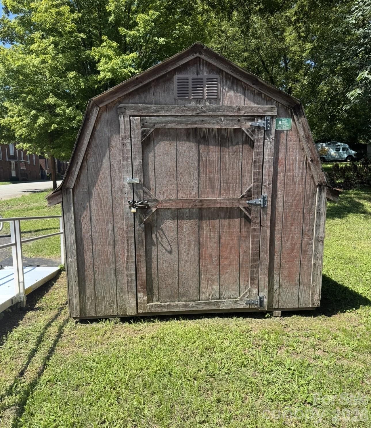 429 E Cemetery Street Property Photo 15
