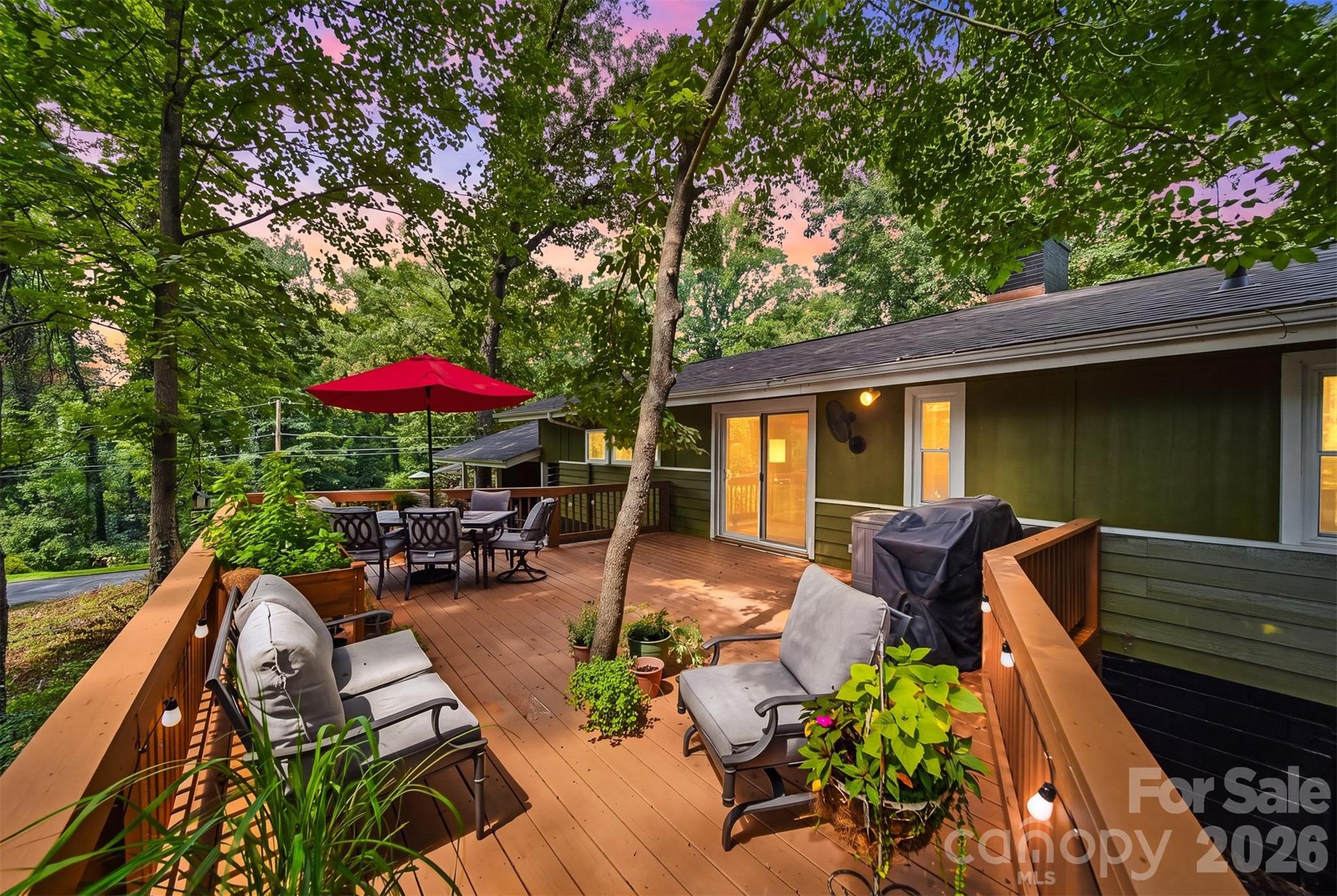 120 Woodland Drive Property Photo 4