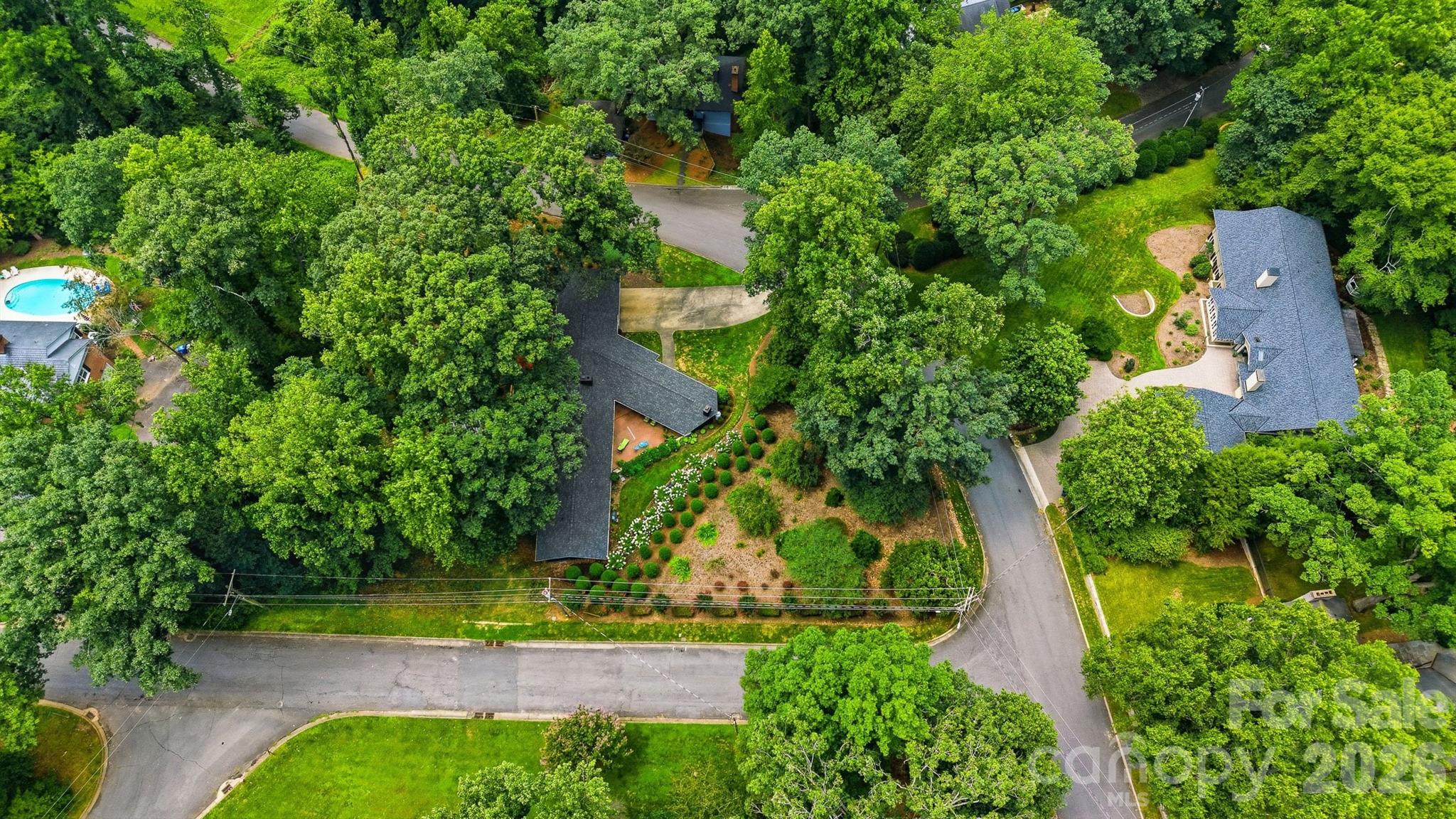 120 Woodland Drive Property Photo 5