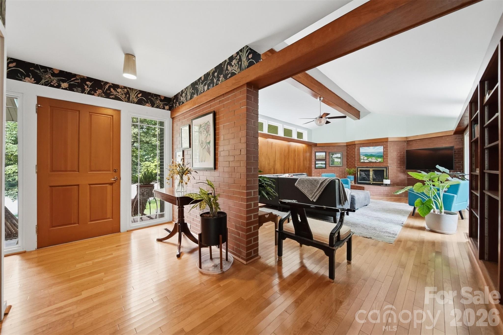 120 Woodland Drive Property Photo 6