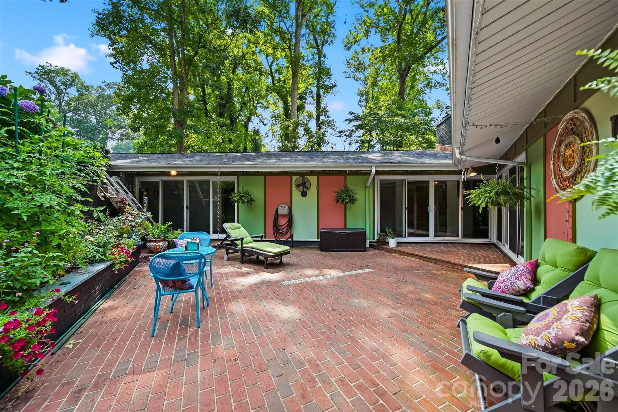 120 Woodland Drive Property Photo 11