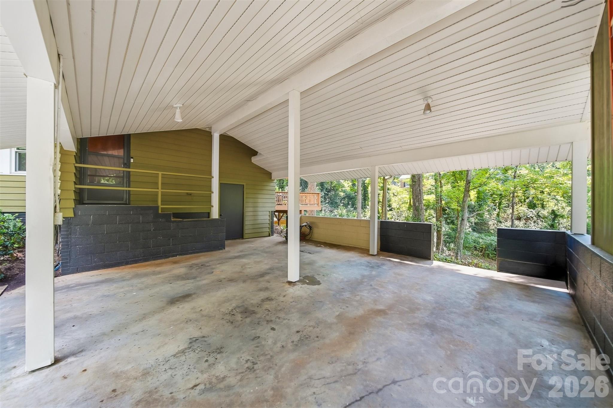 120 Woodland Drive Property Photo 33
