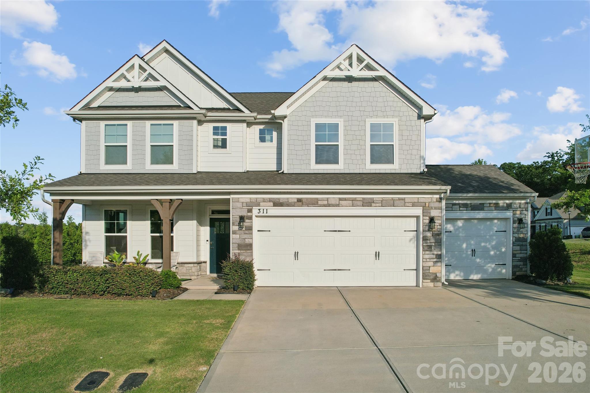 311 Bouchard Drive Property Photo 1