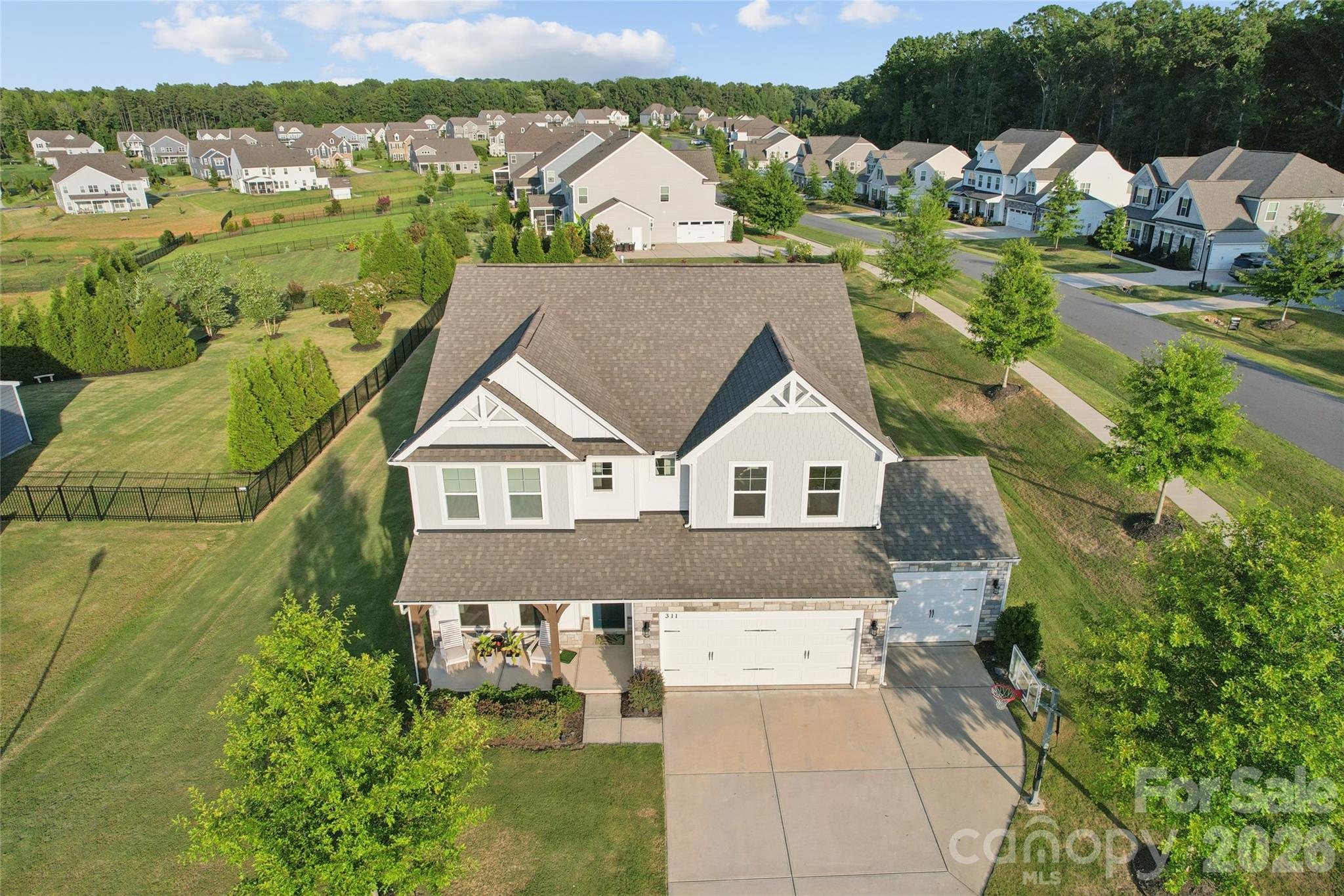 311 Bouchard Drive Property Photo 6