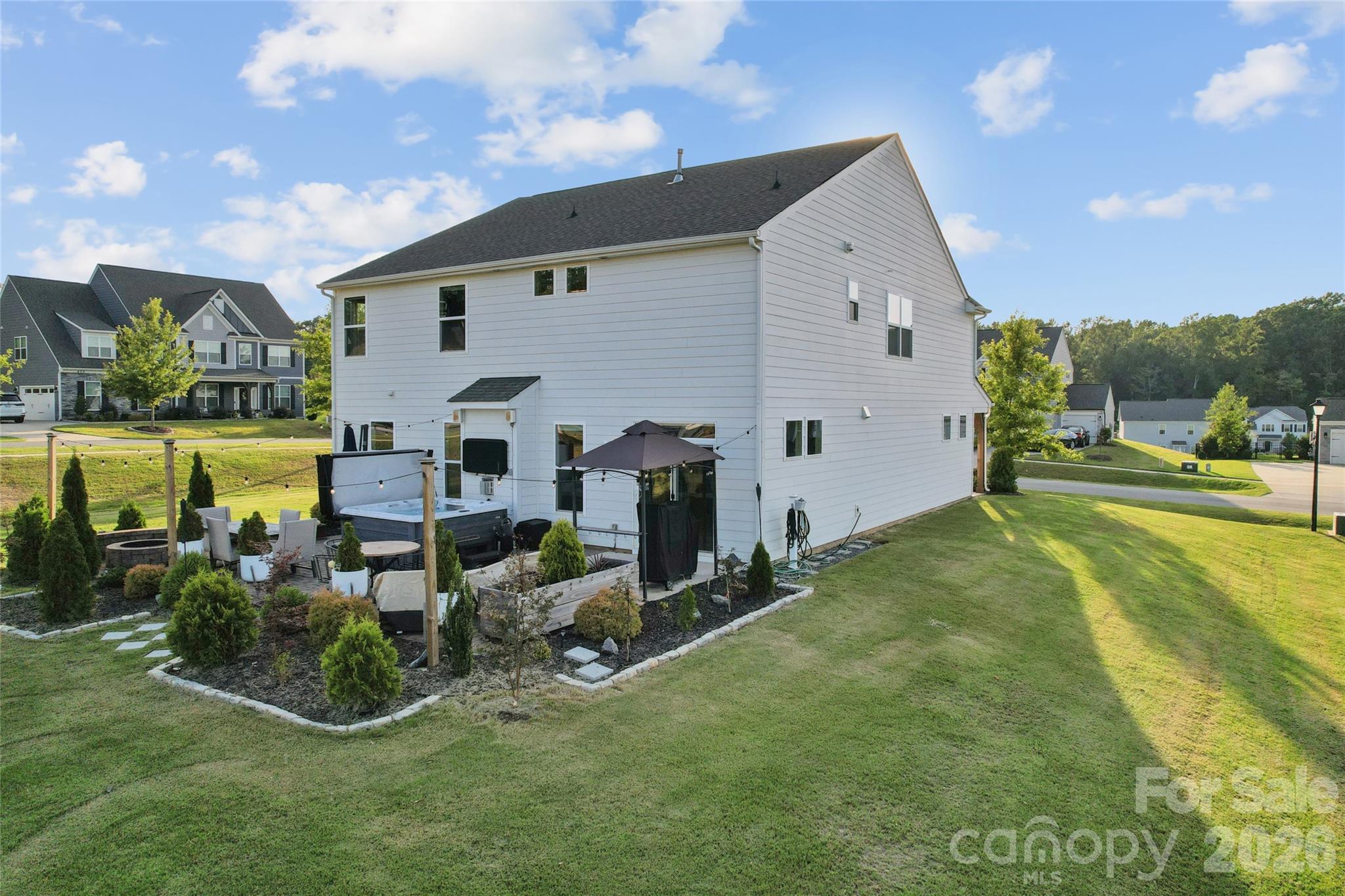 311 Bouchard Drive Property Photo 10