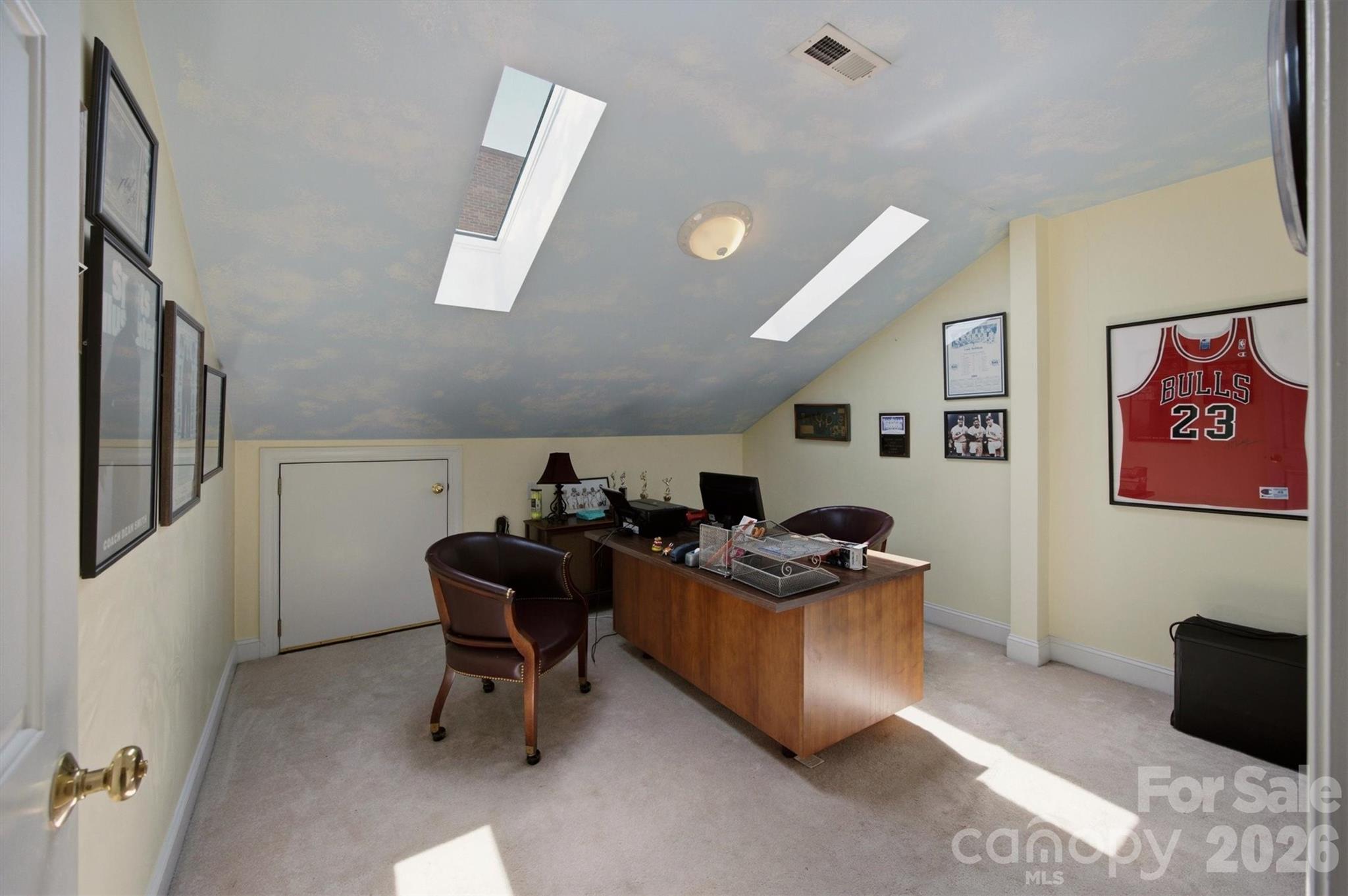115 W Meeting Street Property Photo 28