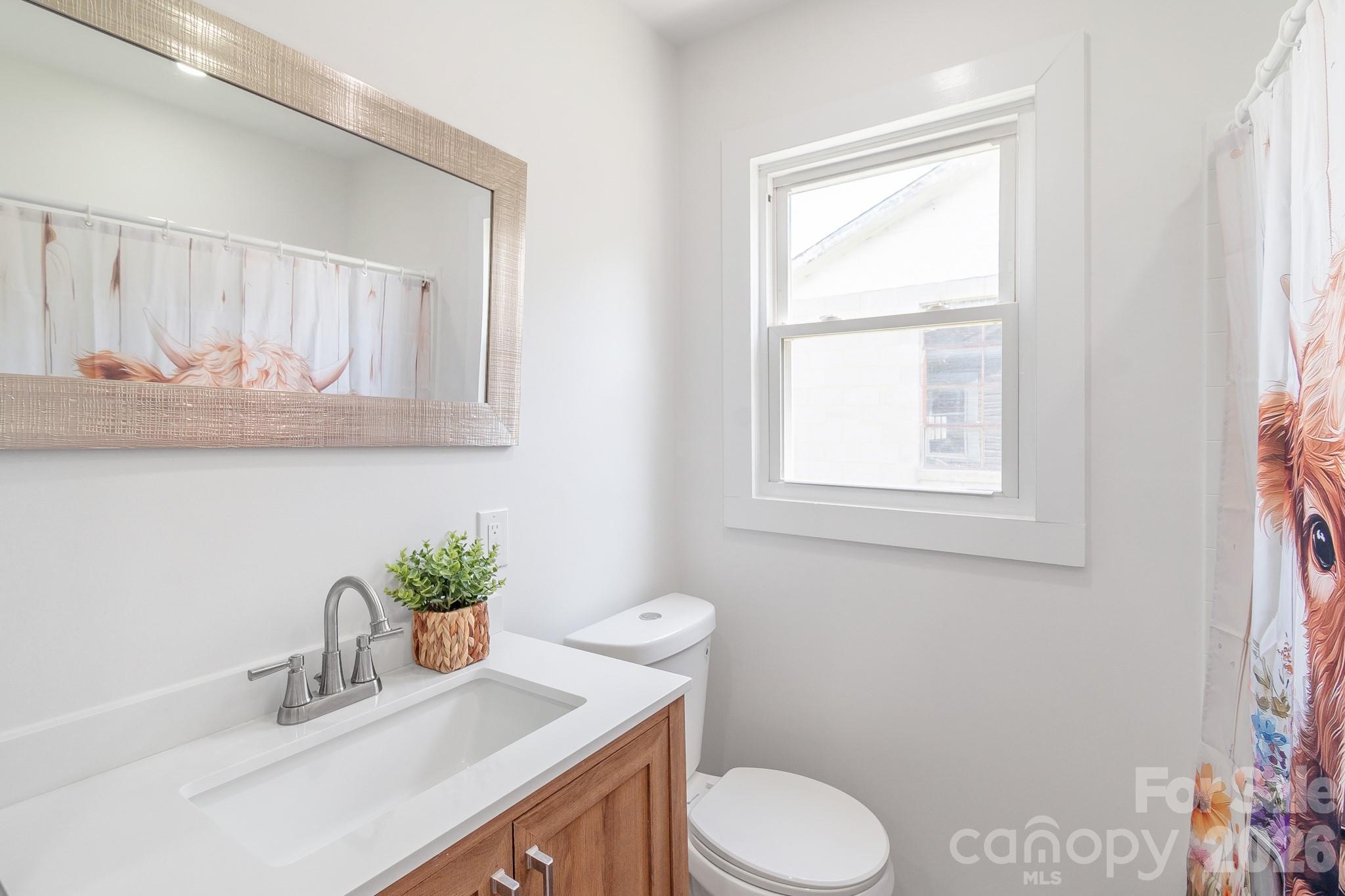 4228 Flat Creek Road Property Photo 11