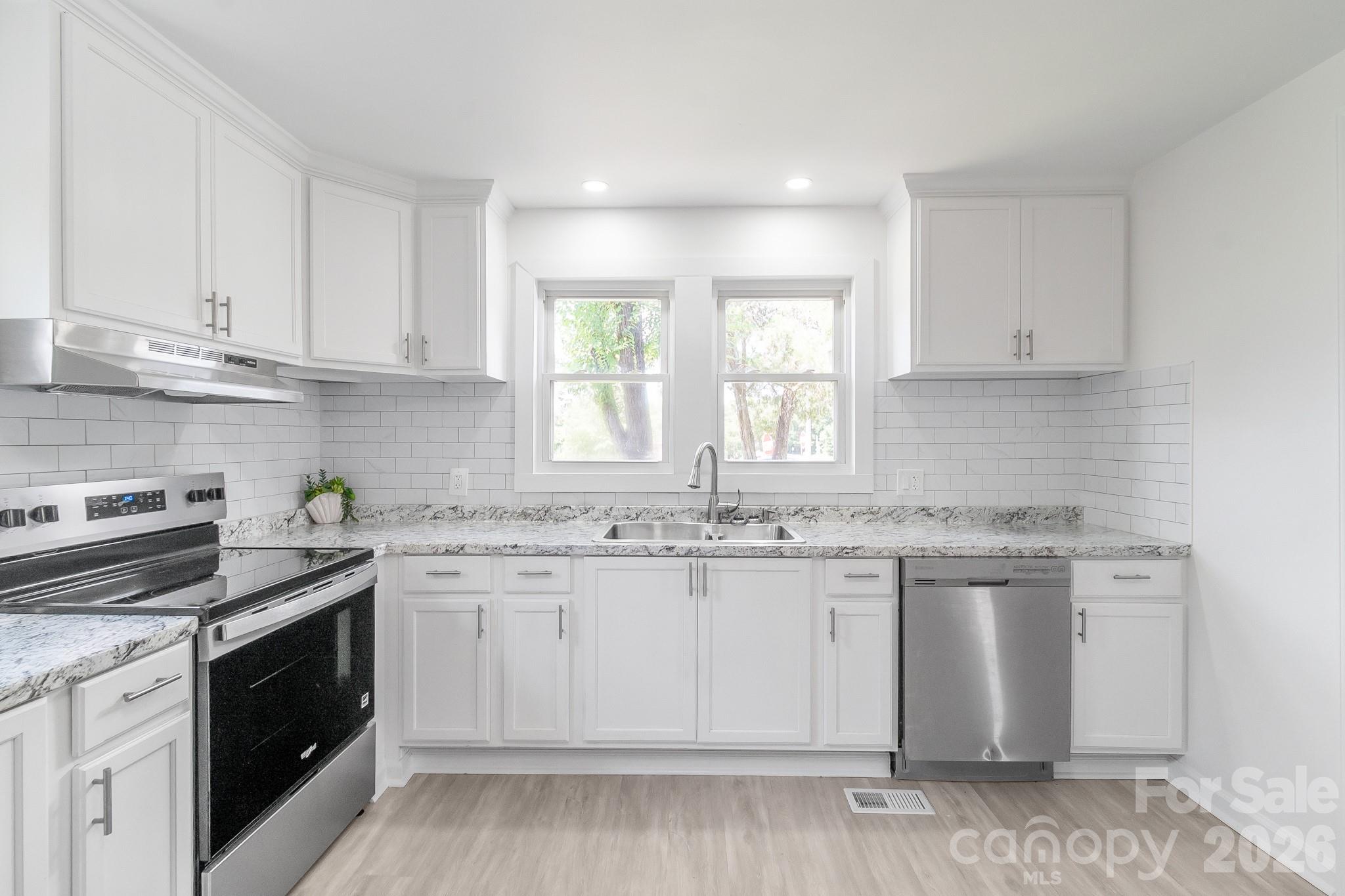 4228 Flat Creek Road Property Photo 17