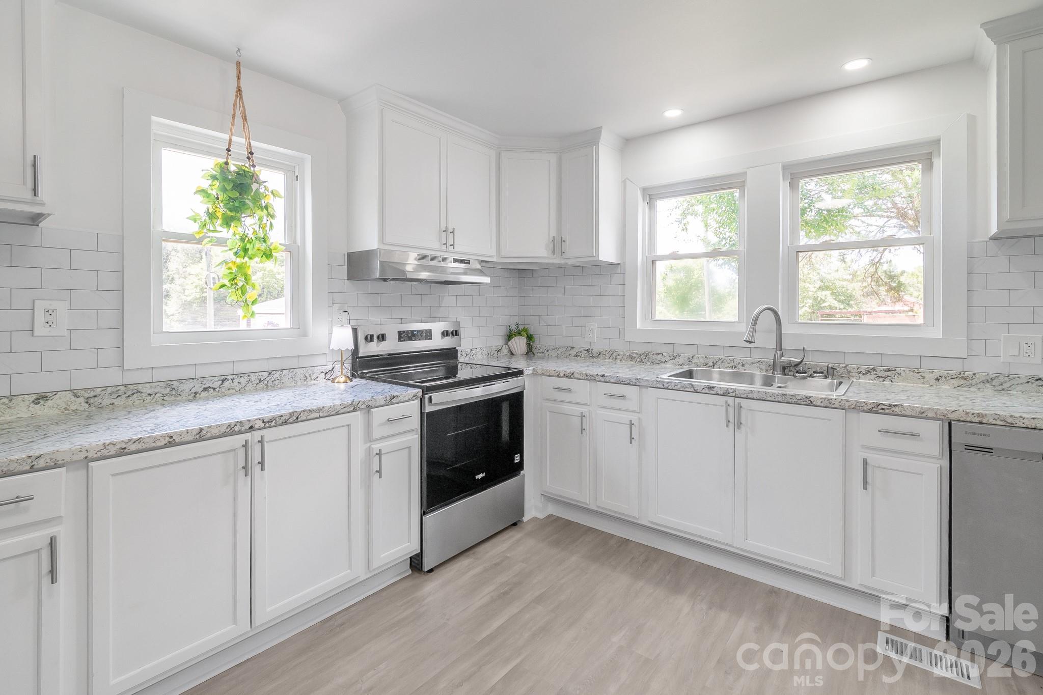 4228 Flat Creek Road Property Photo 18