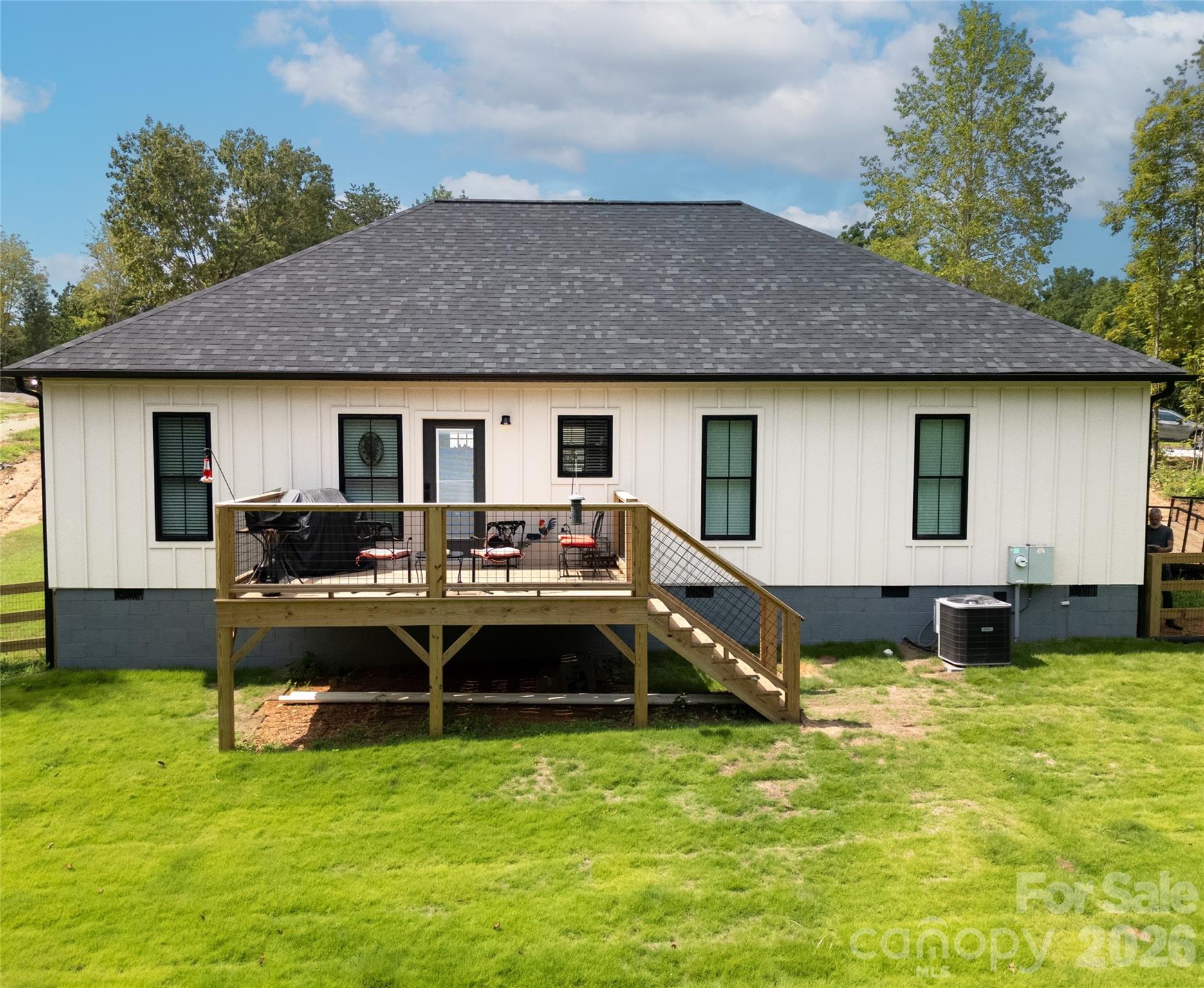 98 Lexxi Lane Property Photo 6