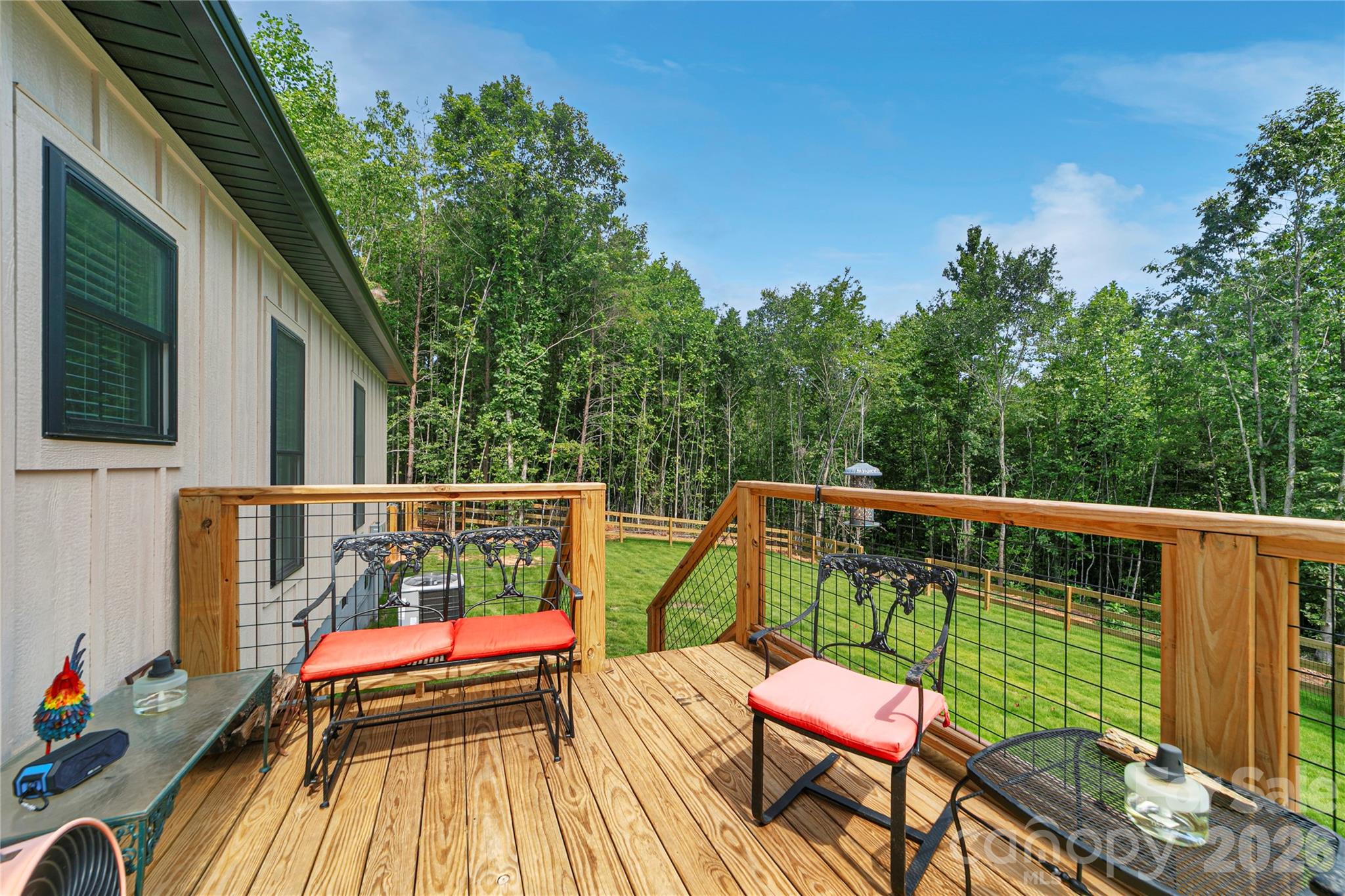 98 Lexxi Lane Property Photo 7