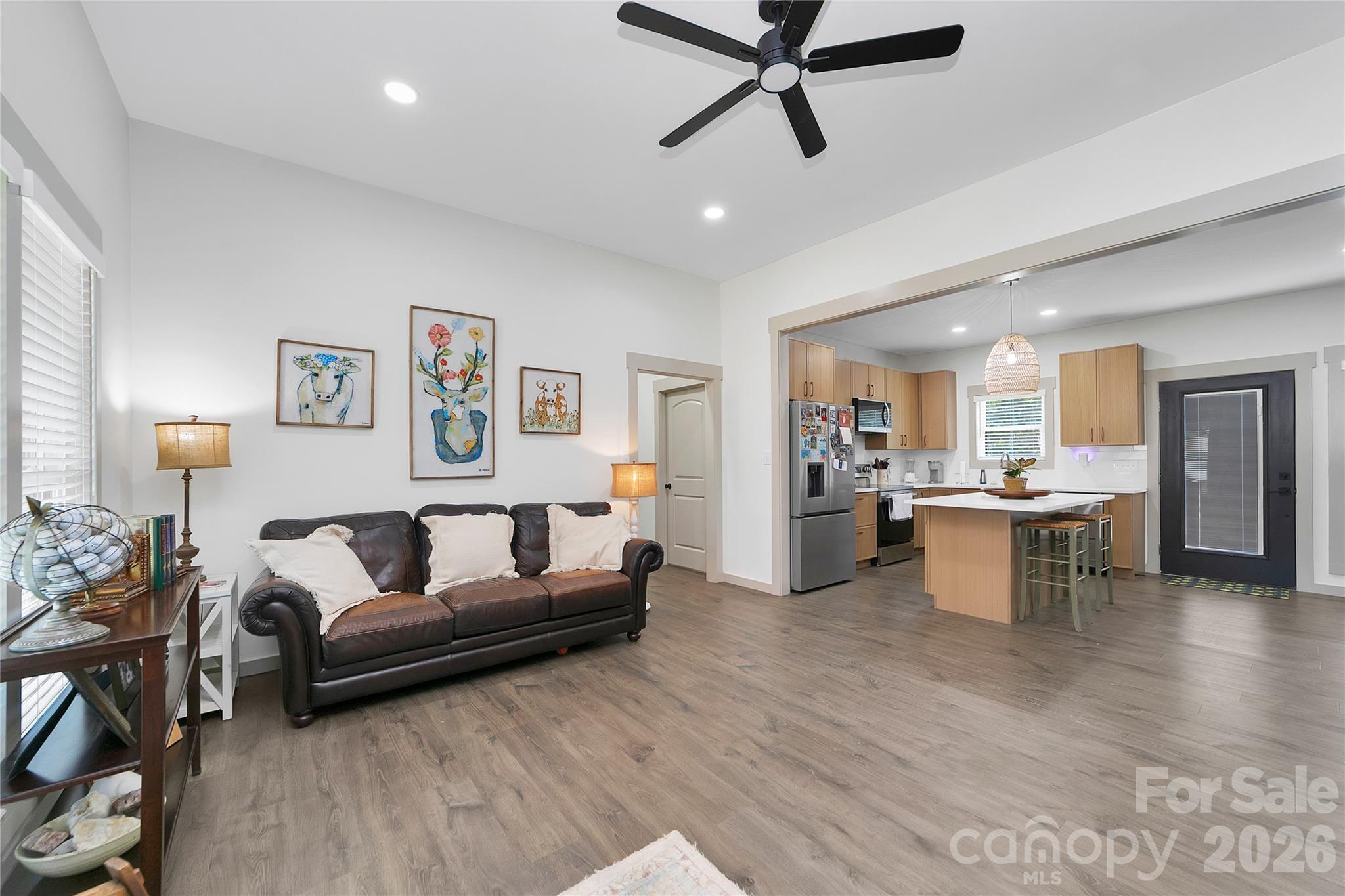 98 Lexxi Lane Property Photo 12