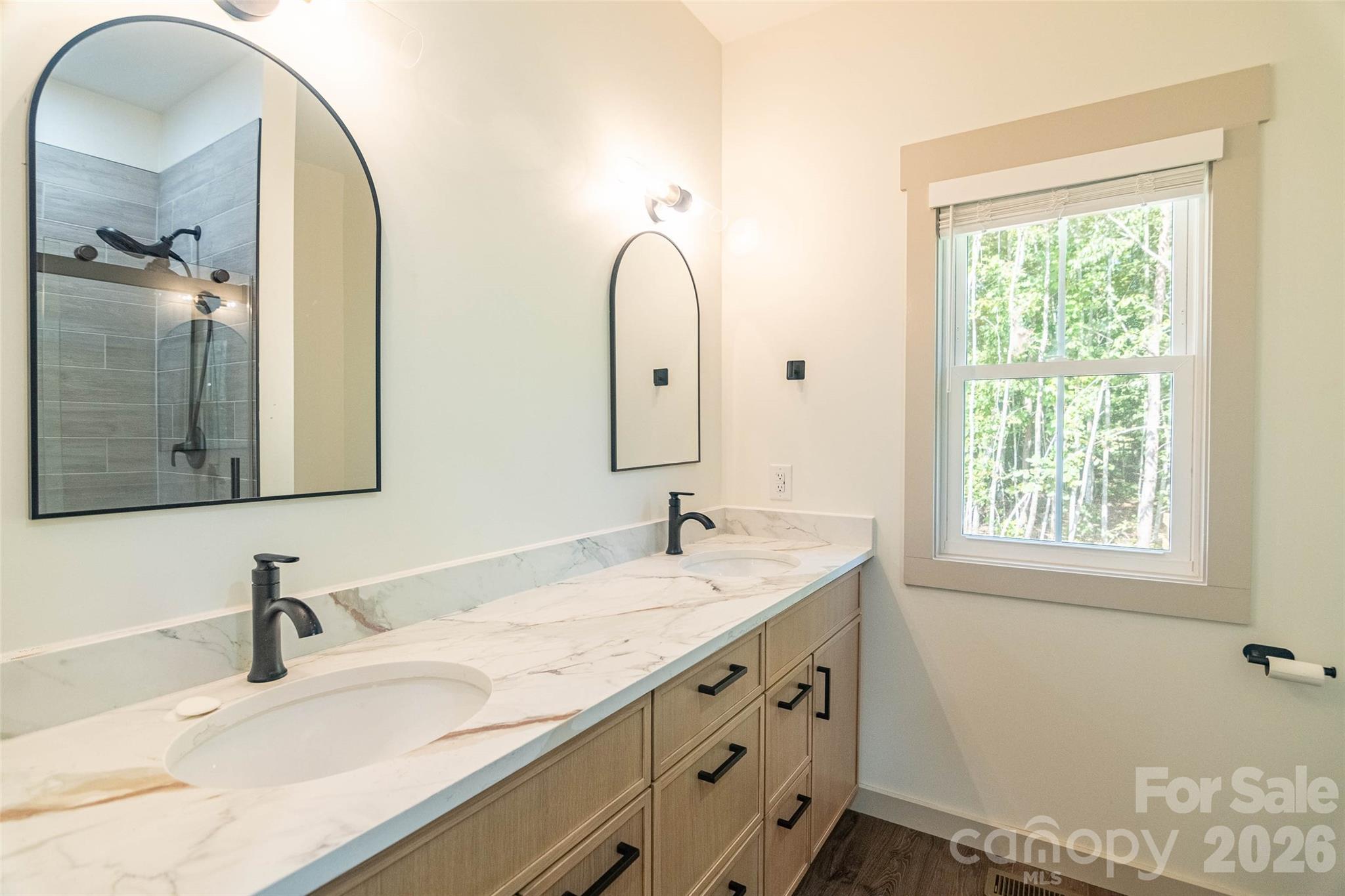 98 Lexxi Lane Property Photo 19