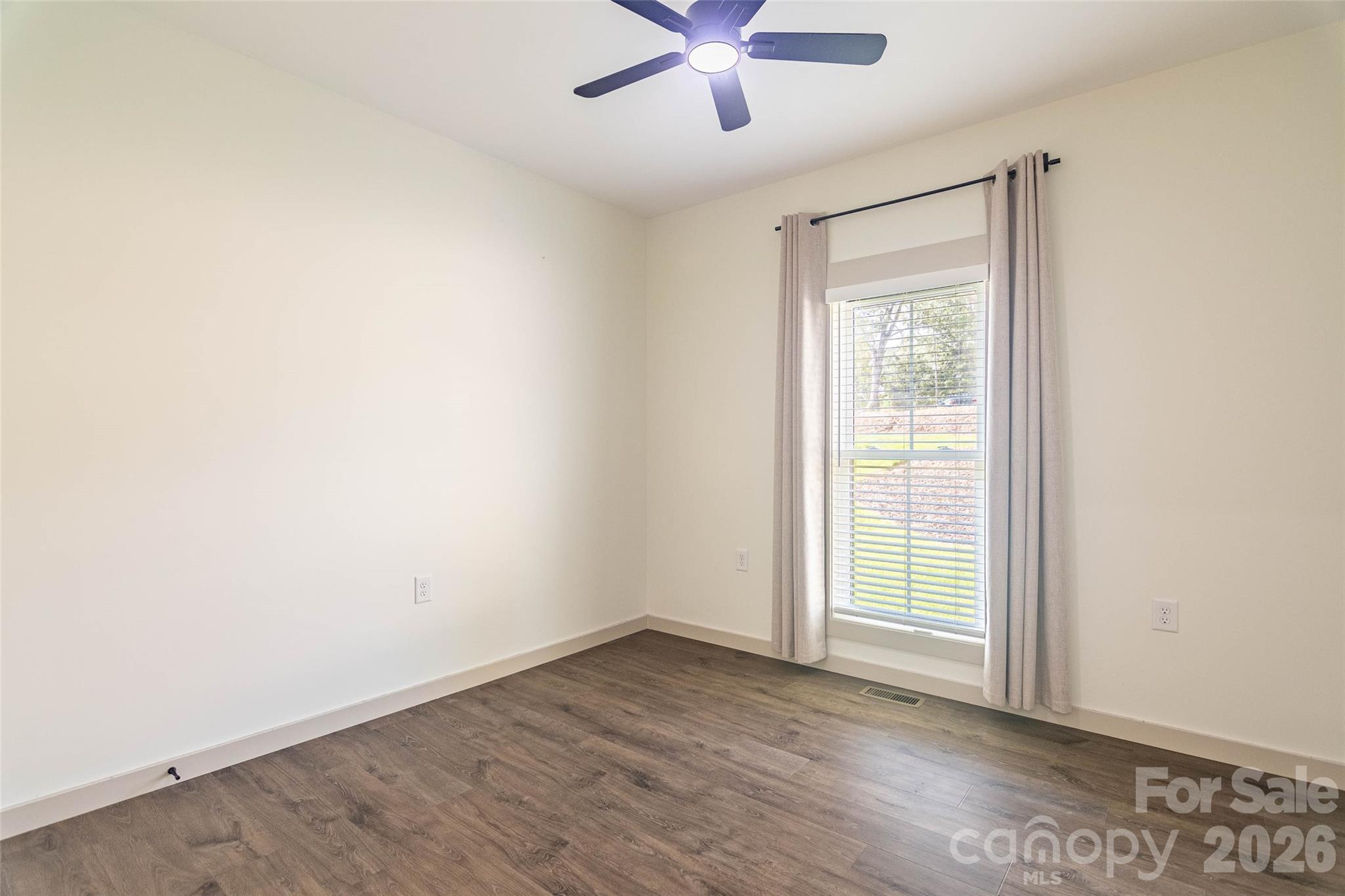 98 Lexxi Lane Property Photo 28
