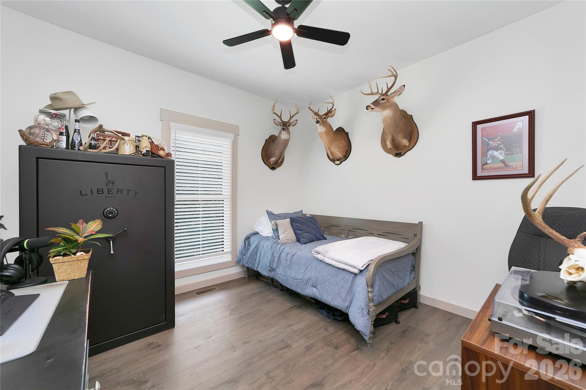 98 Lexxi Lane Property Photo 32