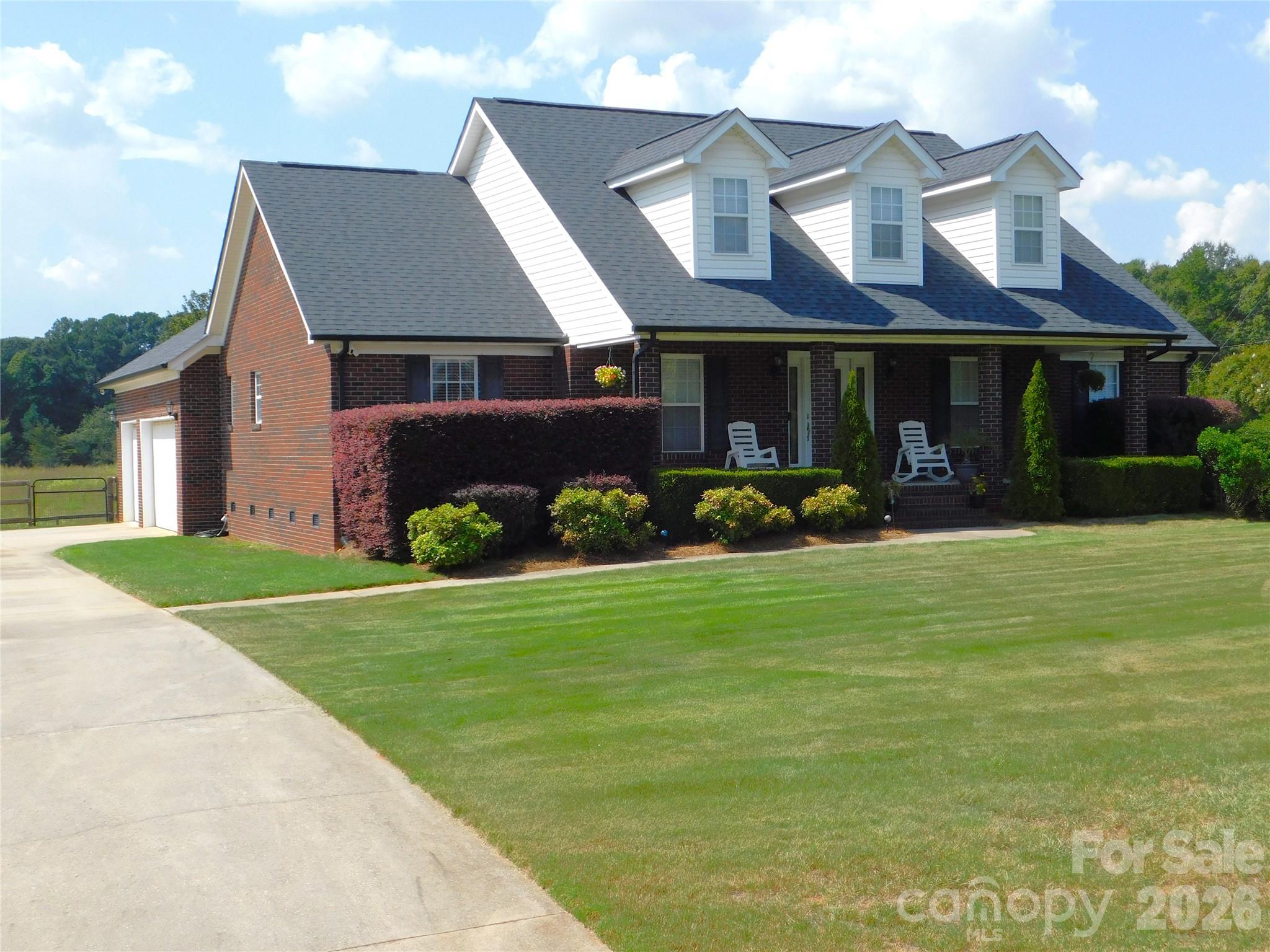 2502 Burton Estates Lane Property Photo 1