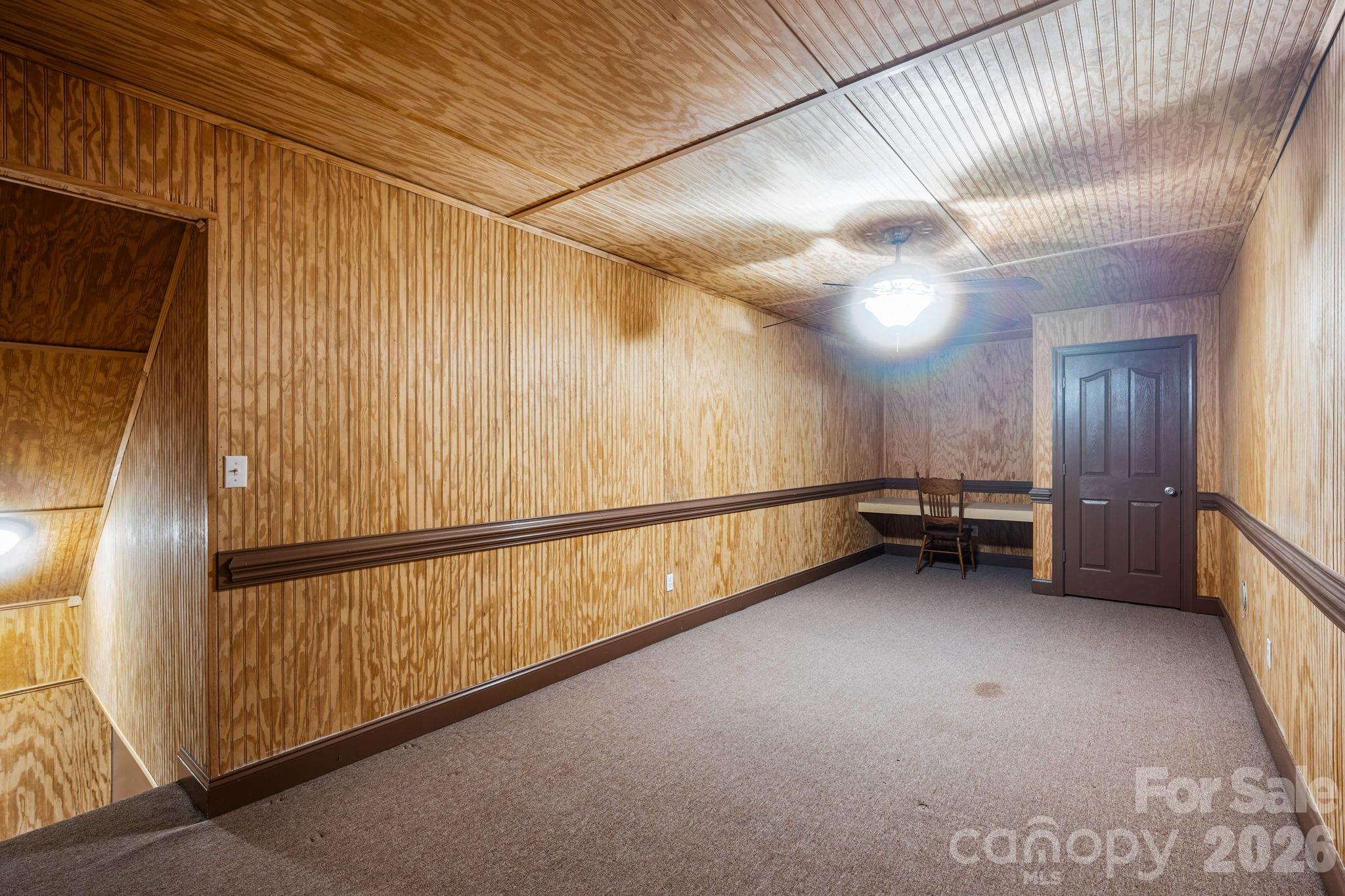 2502 Burton Estates Lane Property Photo 17