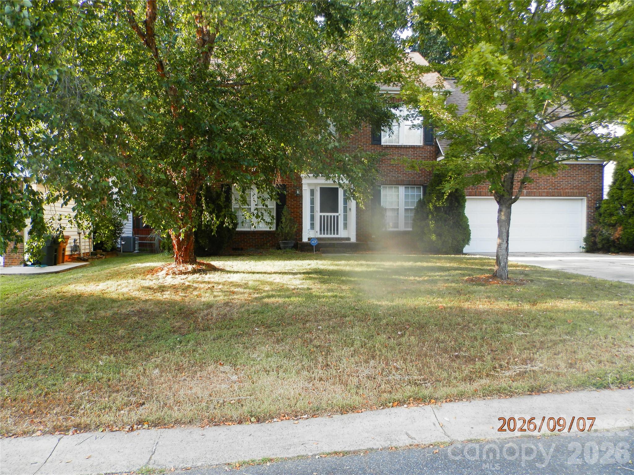 7910 Kingston Drive Property Photo 2