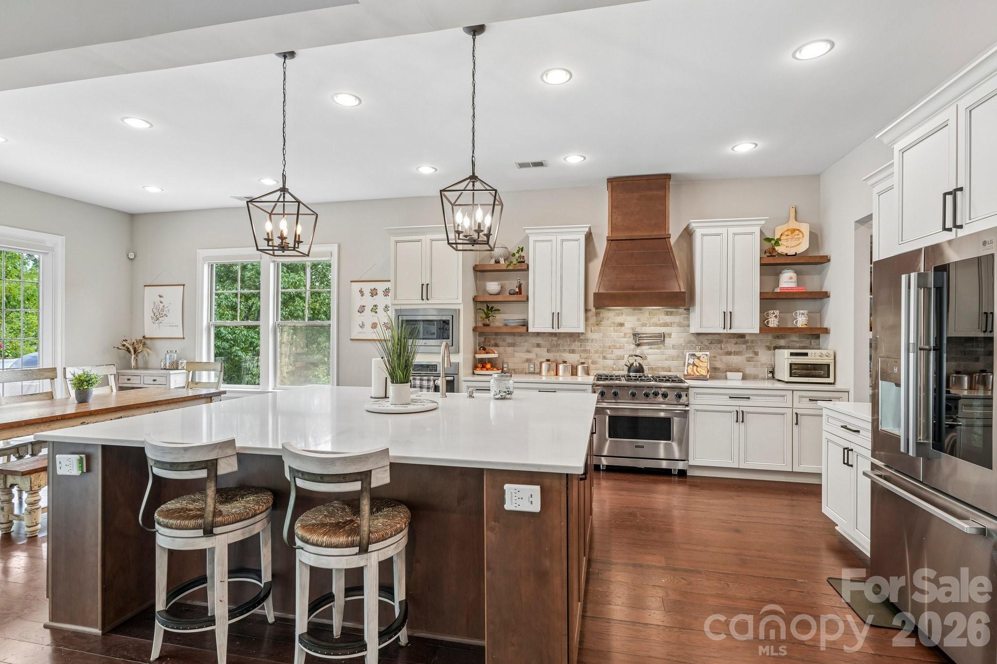 16521 Governors Club Court Property Photo 10