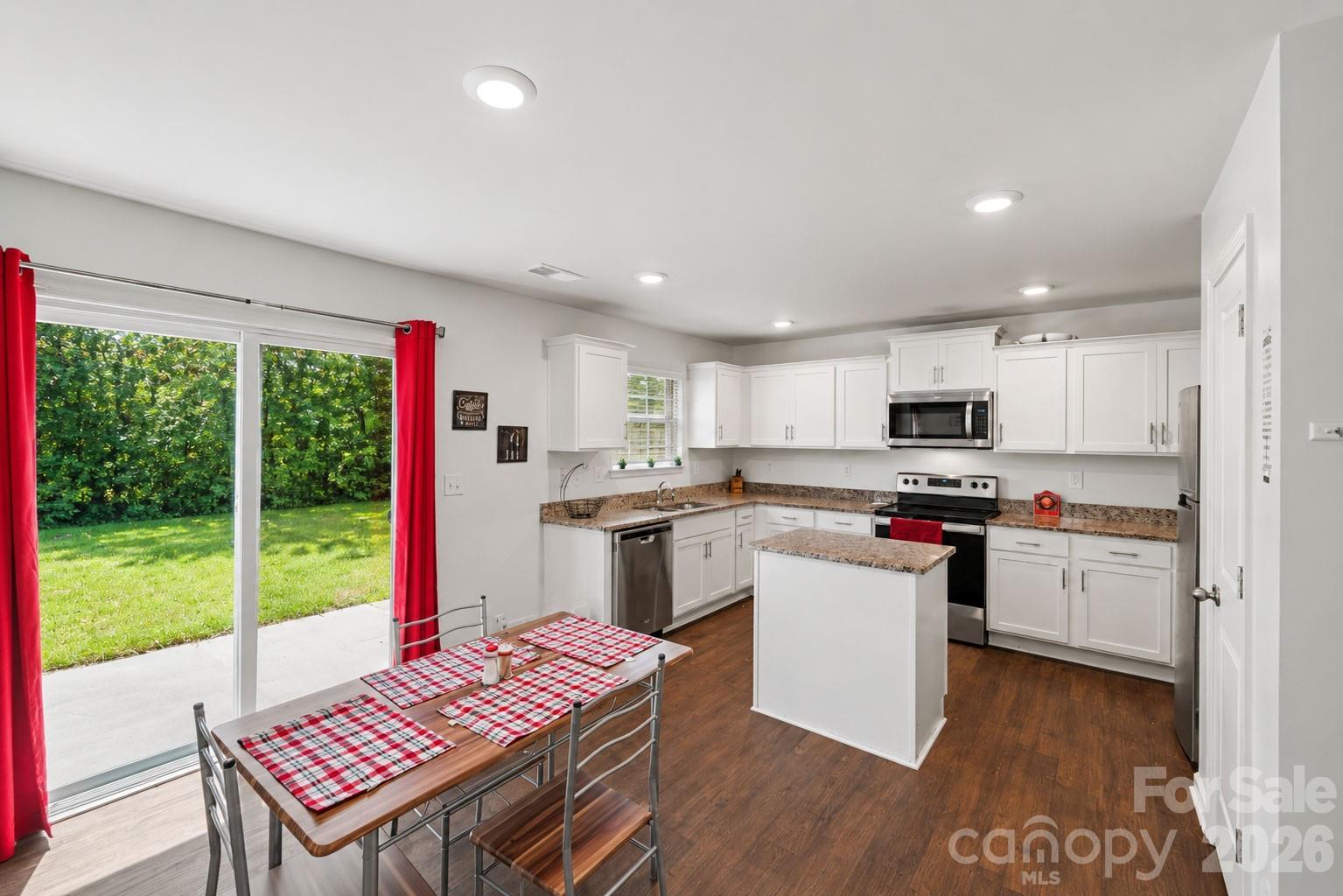 7217 Finnigan Road Property Photo 6