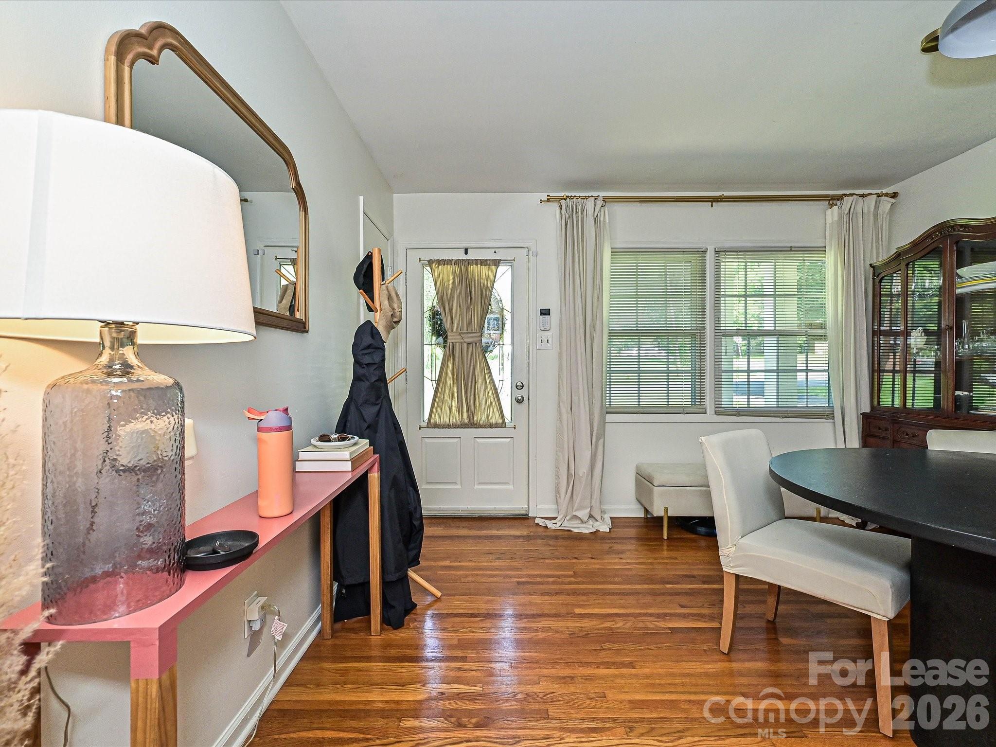 4730 Crestmont Drive Property Photo 5