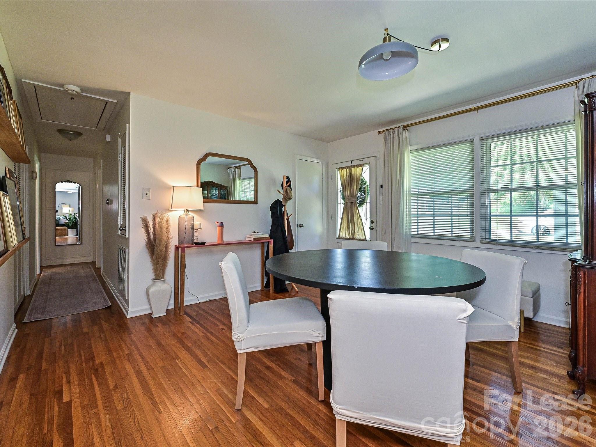 4730 Crestmont Drive Property Photo 18