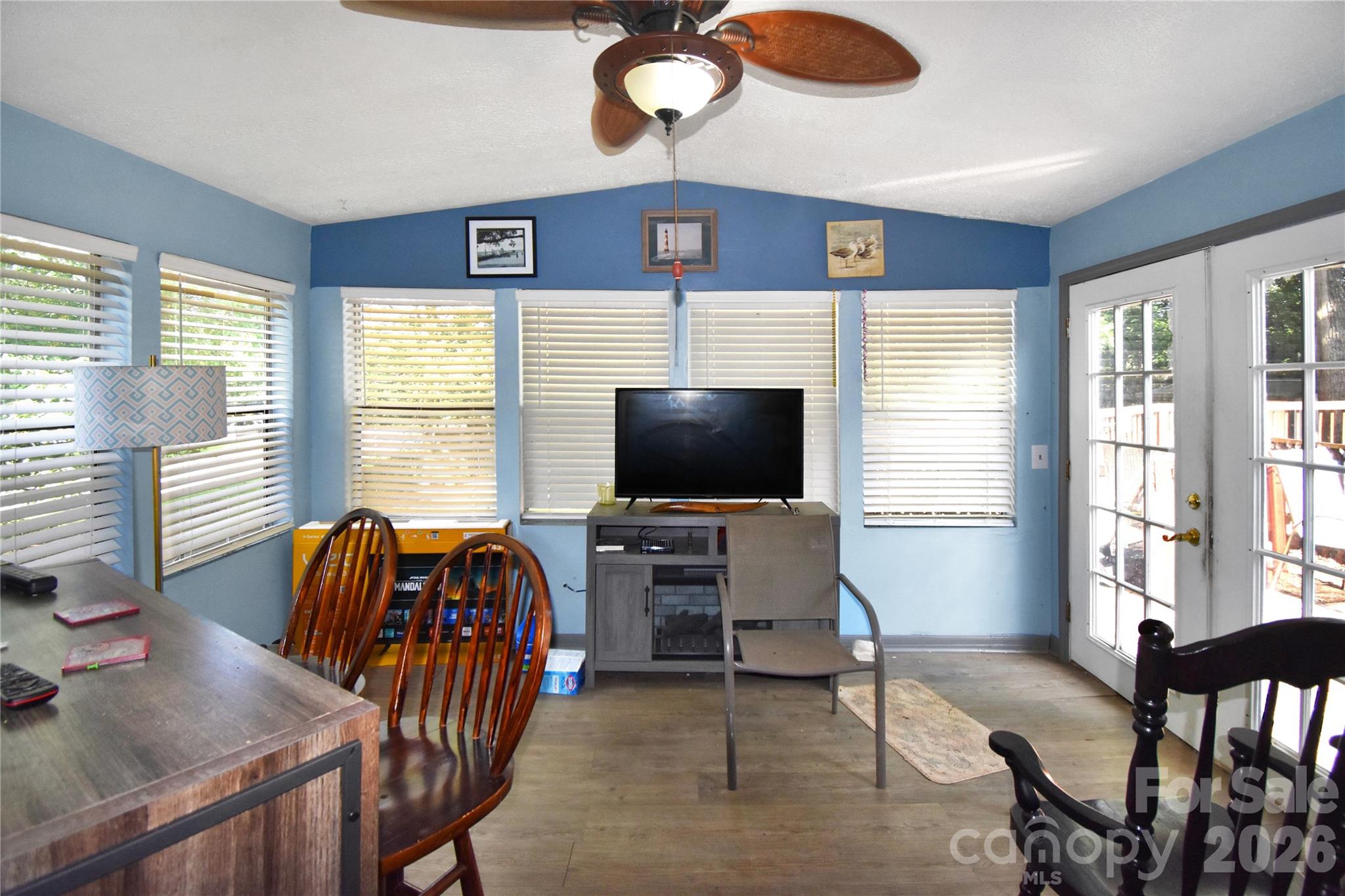 103 Key West Lane Property Photo 25
