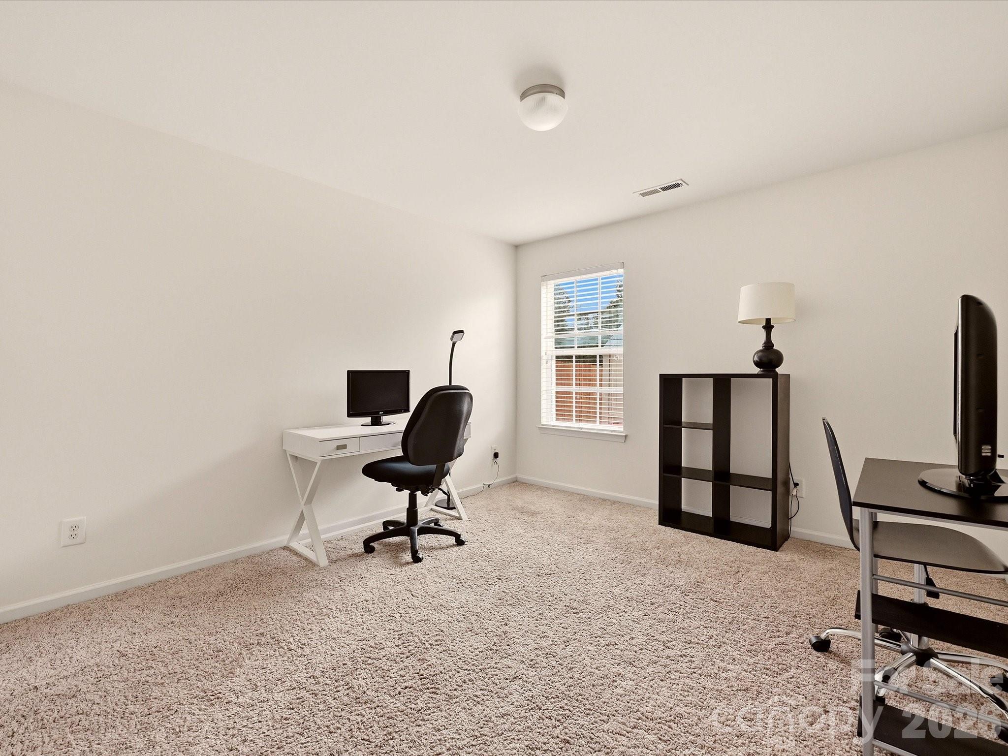 7648 Natalie Commons Drive Property Photo 18