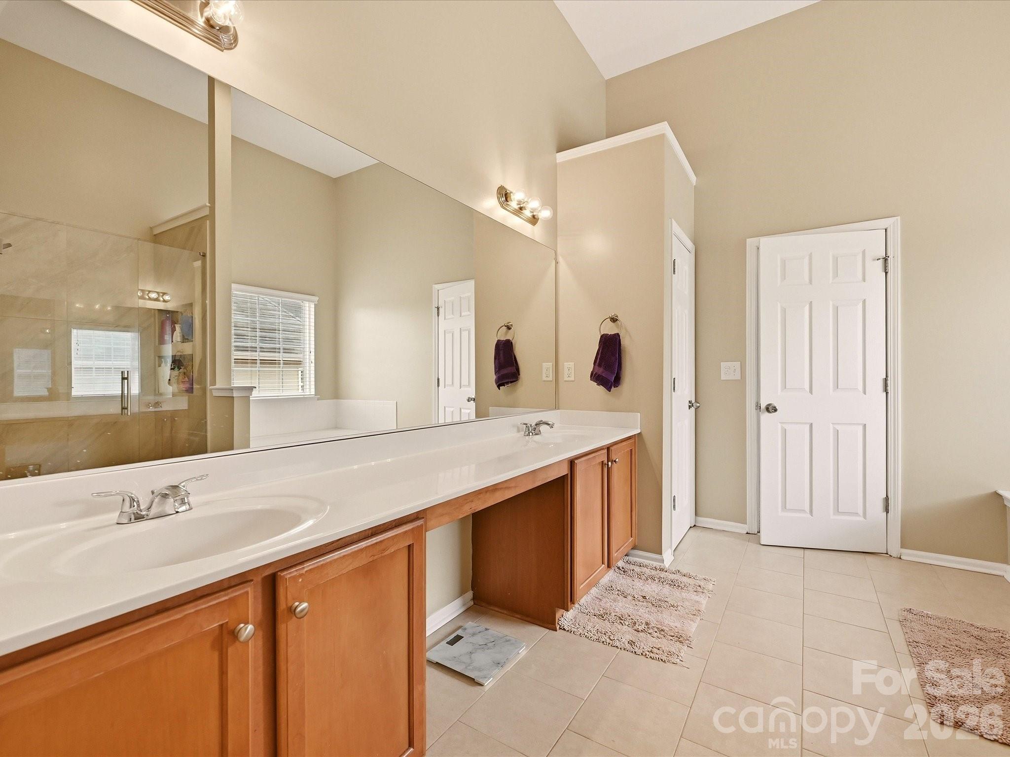 7648 Natalie Commons Drive Property Photo 29