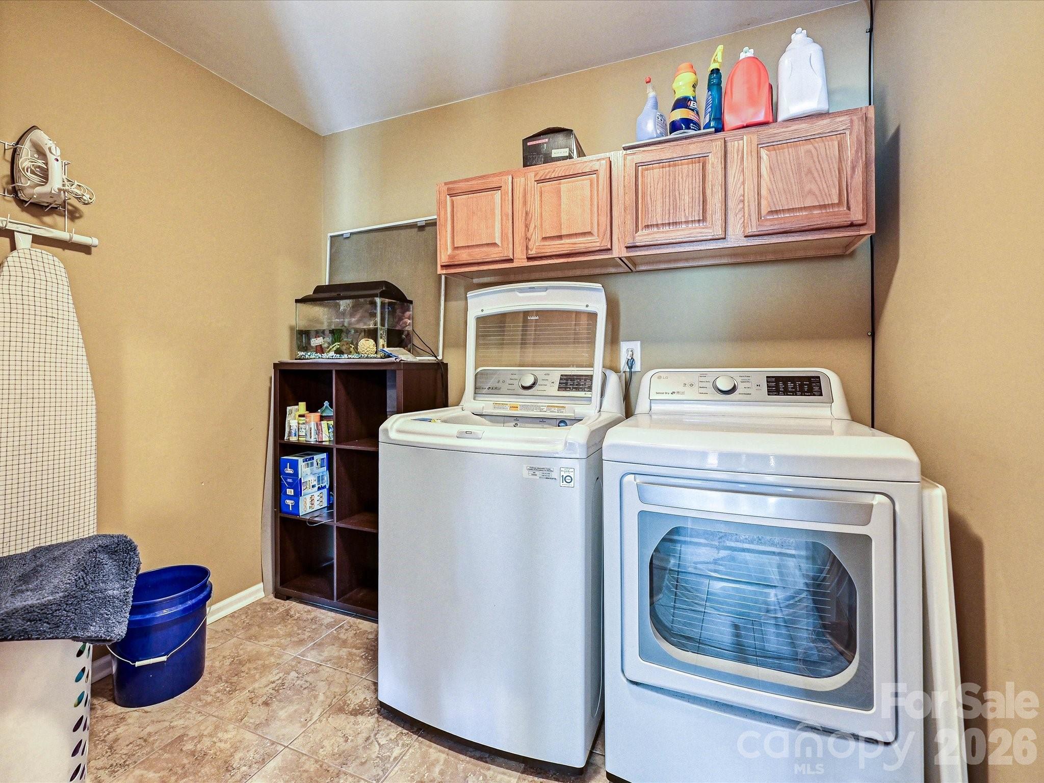 7648 Natalie Commons Drive Property Photo 35