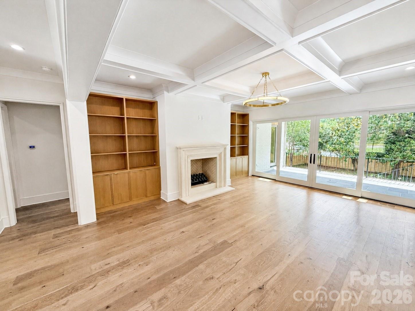 331 Wingrave Drive Property Photo 7