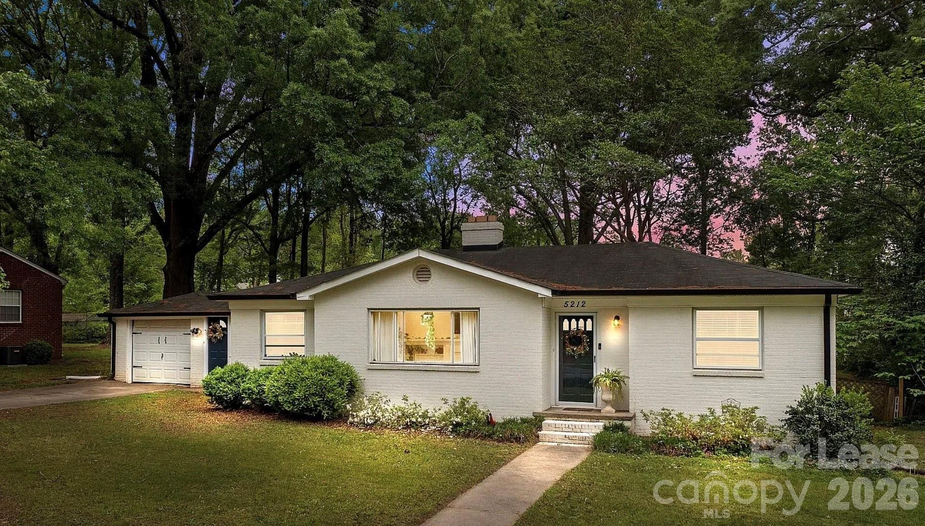 5212 Pine Drive Property Photo 6