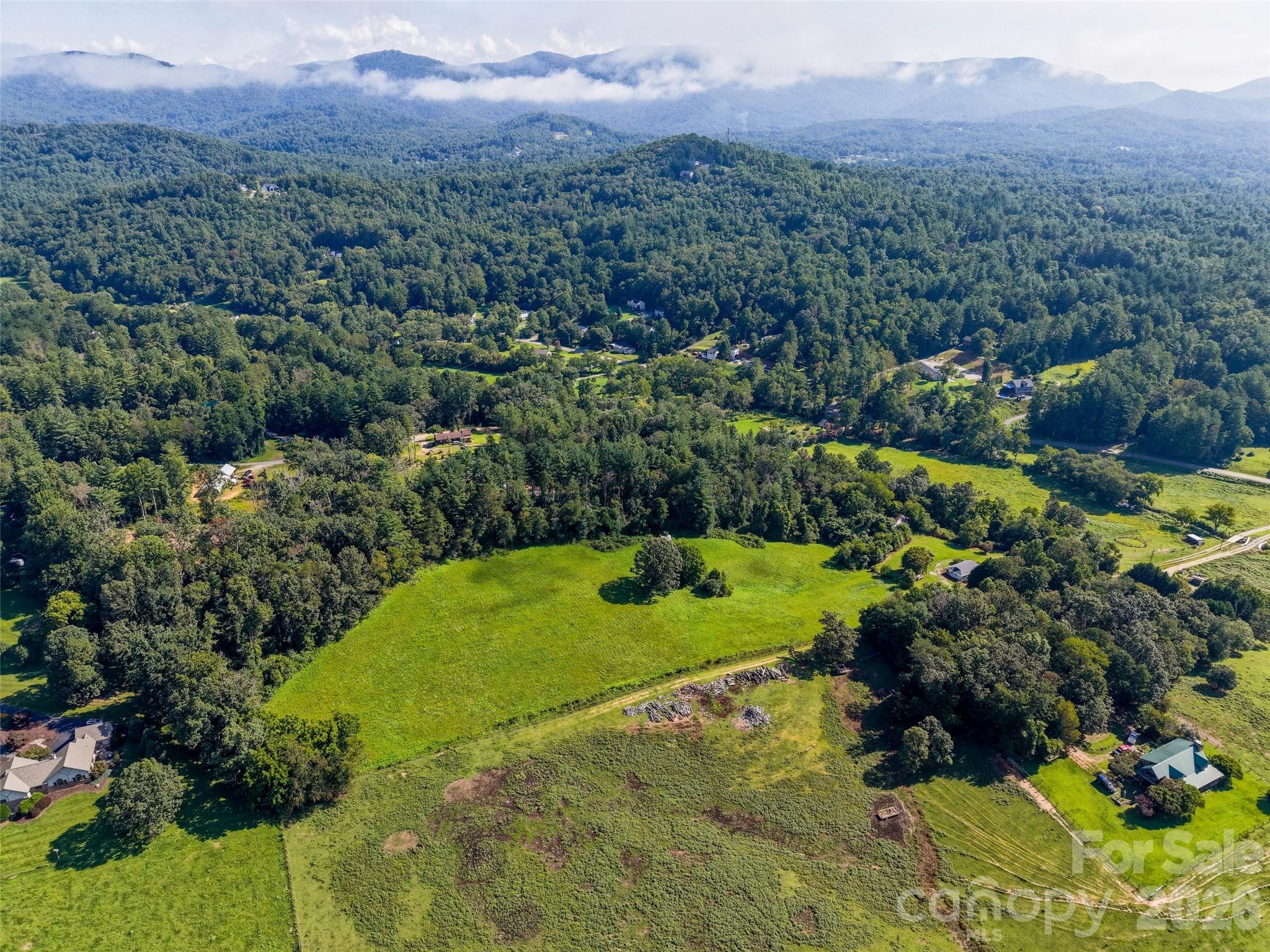99999 Farm Hills Lane Property Photo 10