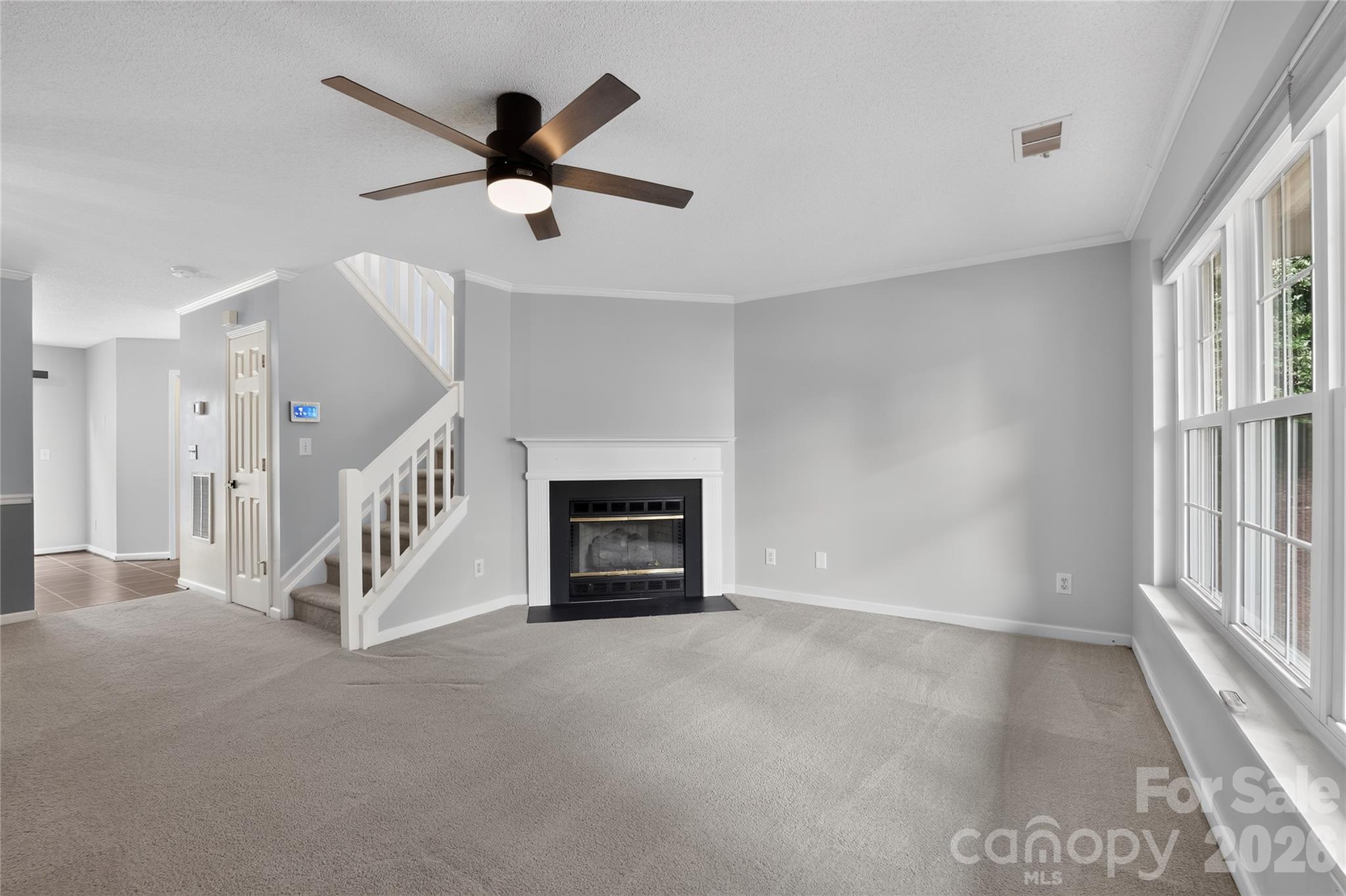 9357 Glenwater Drive Property Photo 3