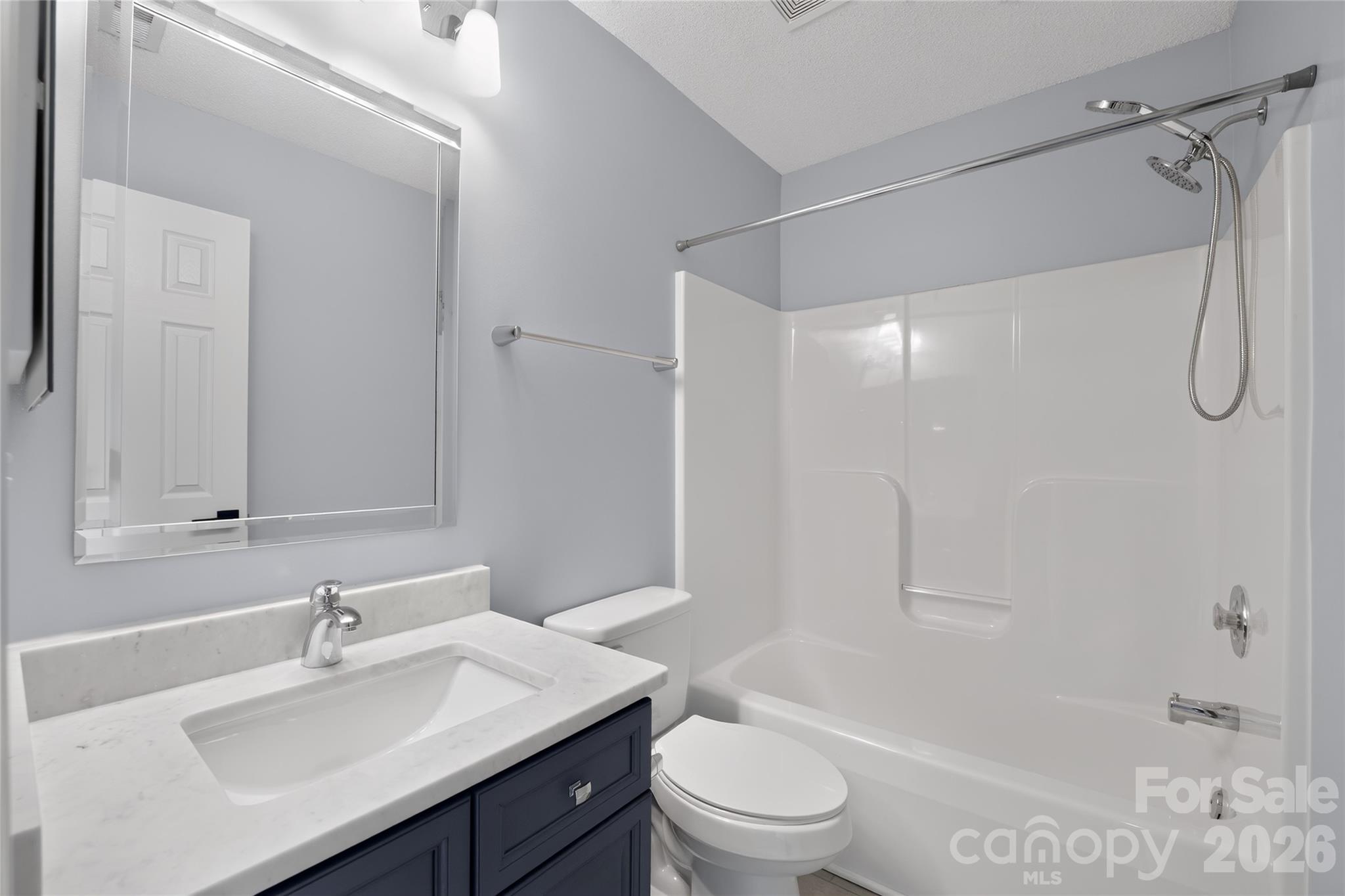 9357 Glenwater Drive Property Photo 10