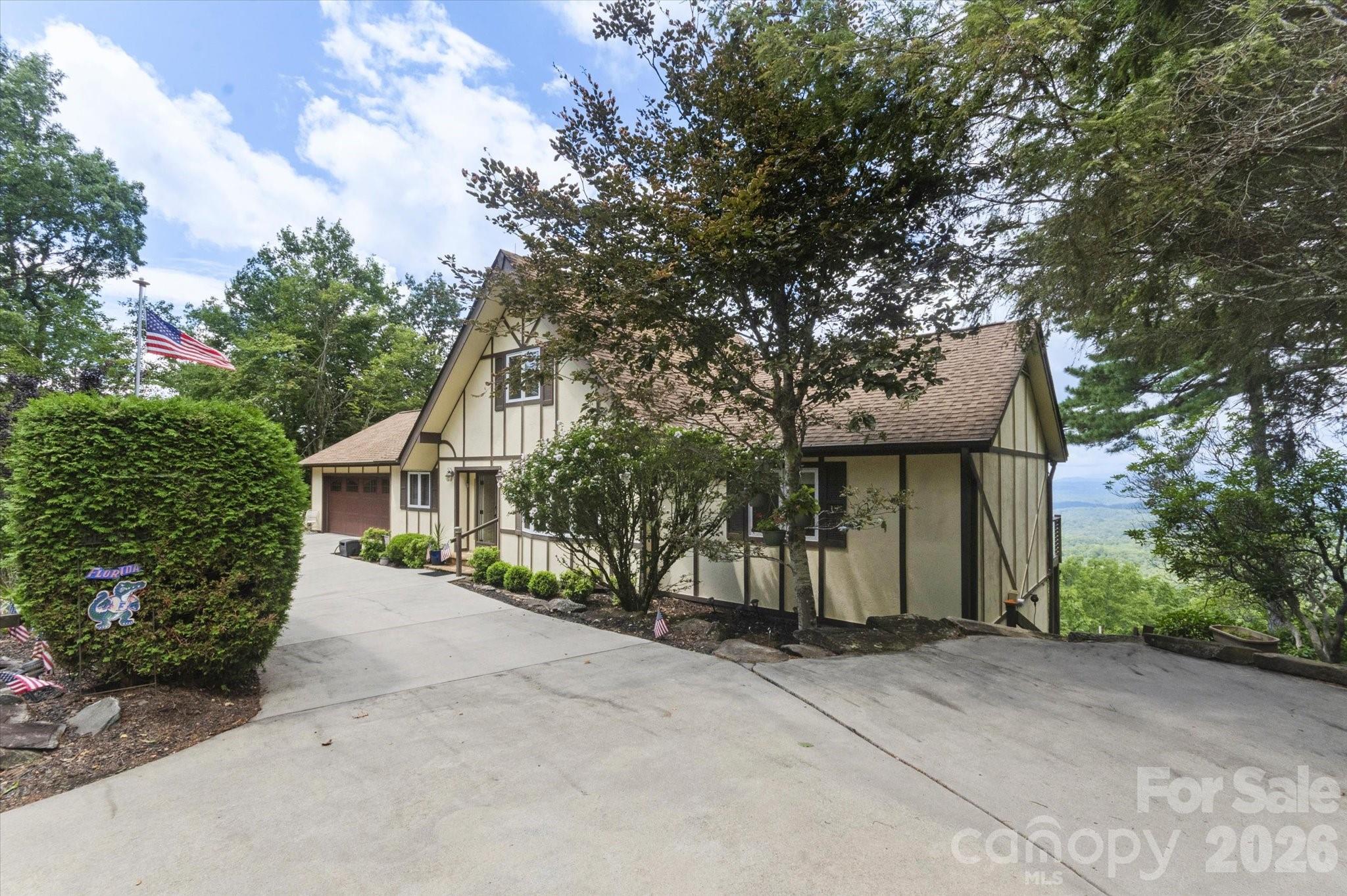 2484 Connestee Trail Property Photo 1
