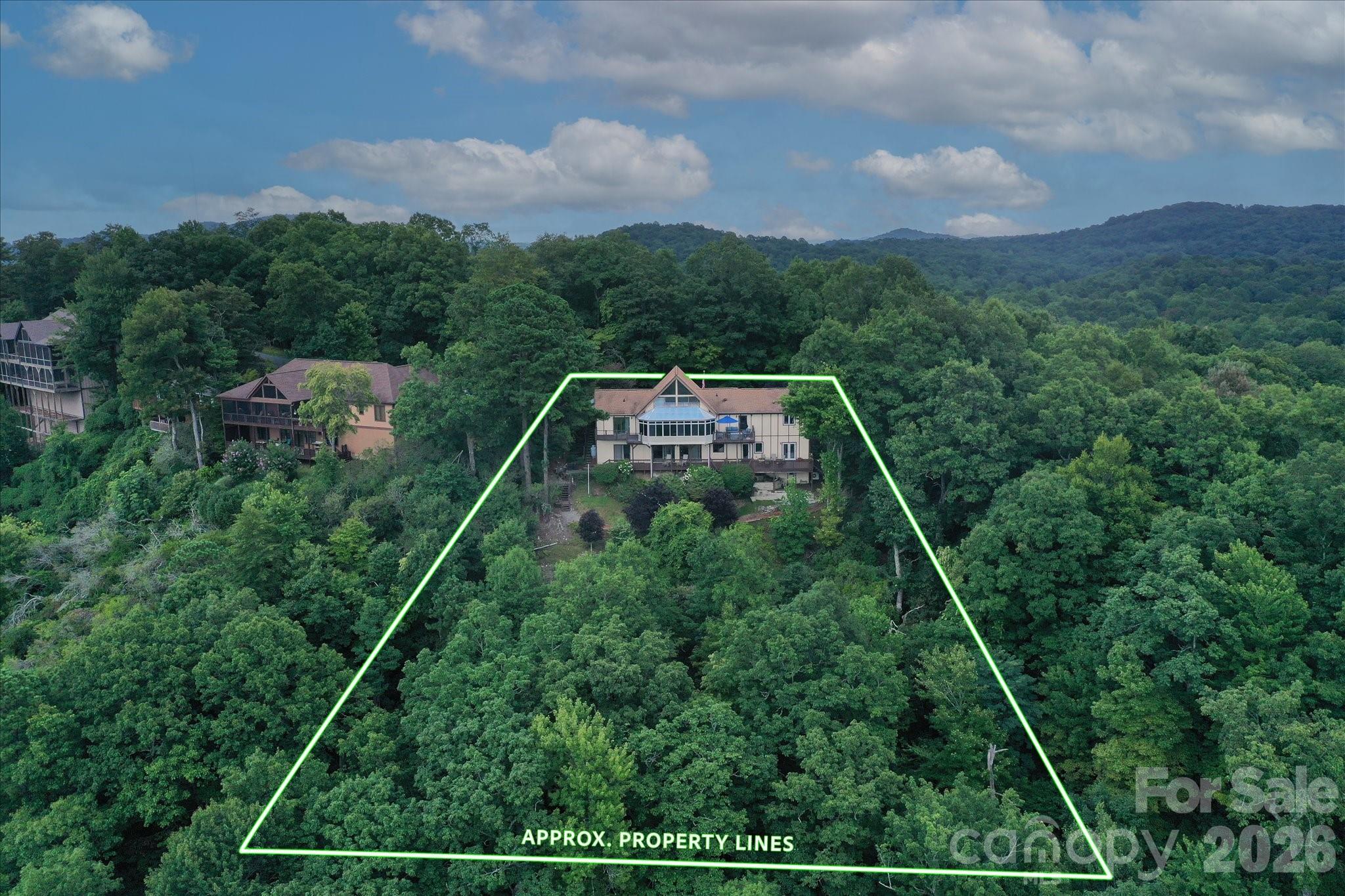 2484 Connestee Trail Property Photo 5