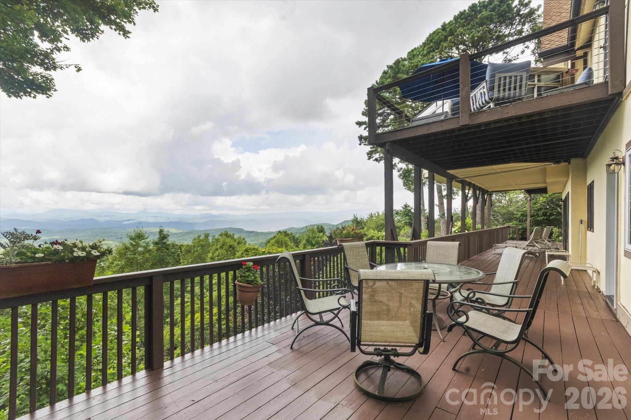 2484 Connestee Trail Property Photo 9