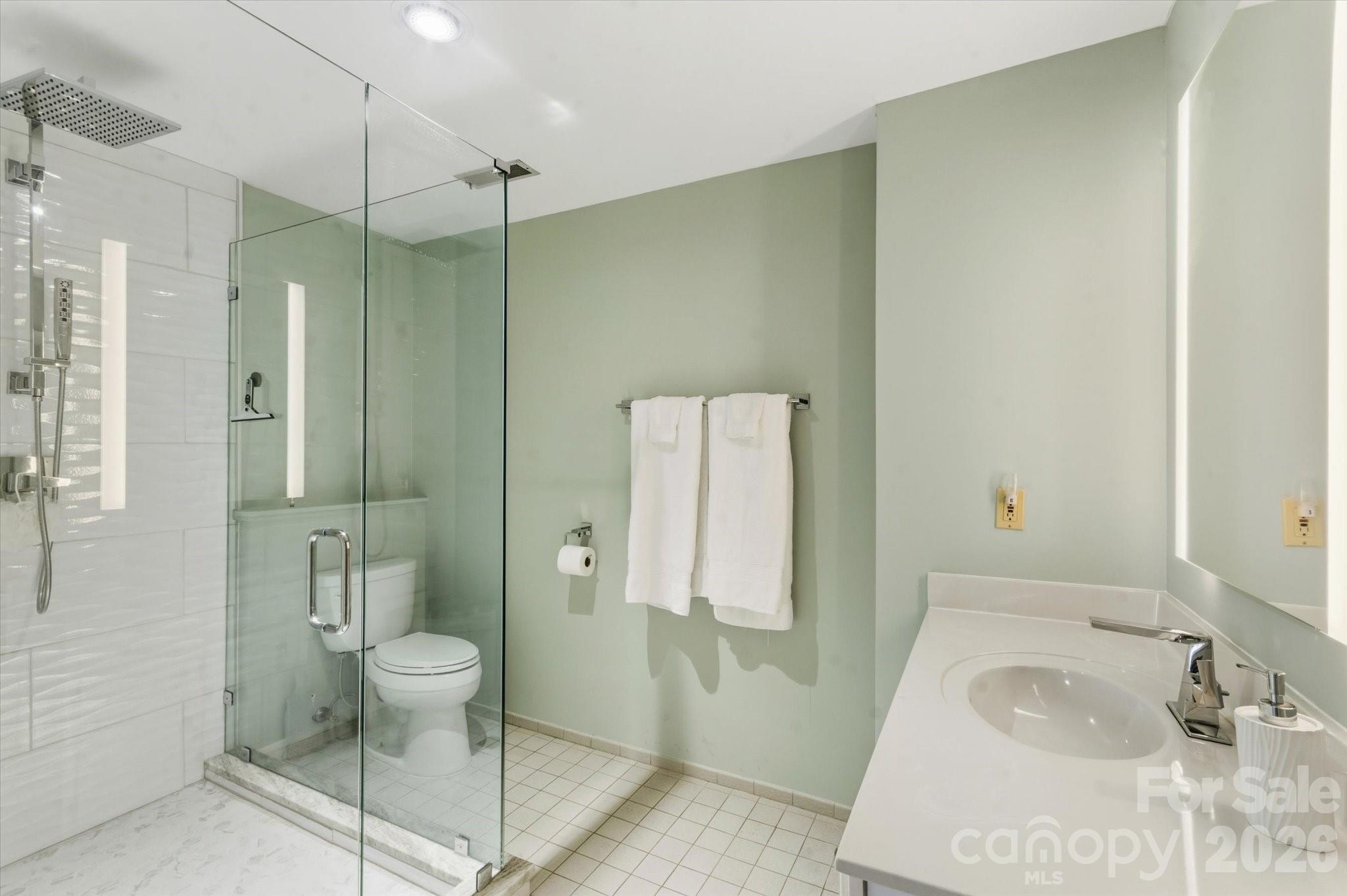2484 Connestee Trail Property Photo 38
