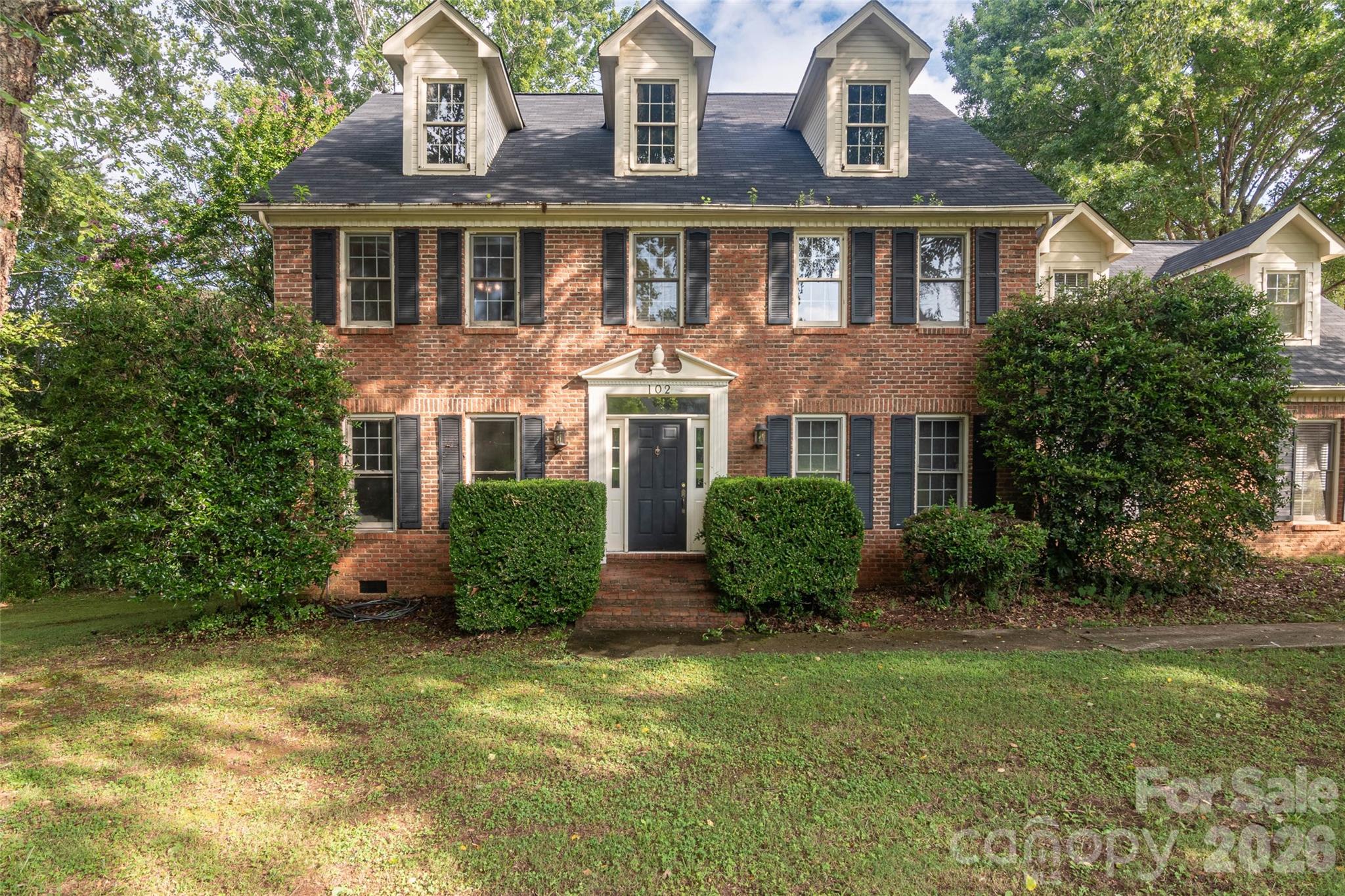102 Ridgeview Drive Property Photo 1
