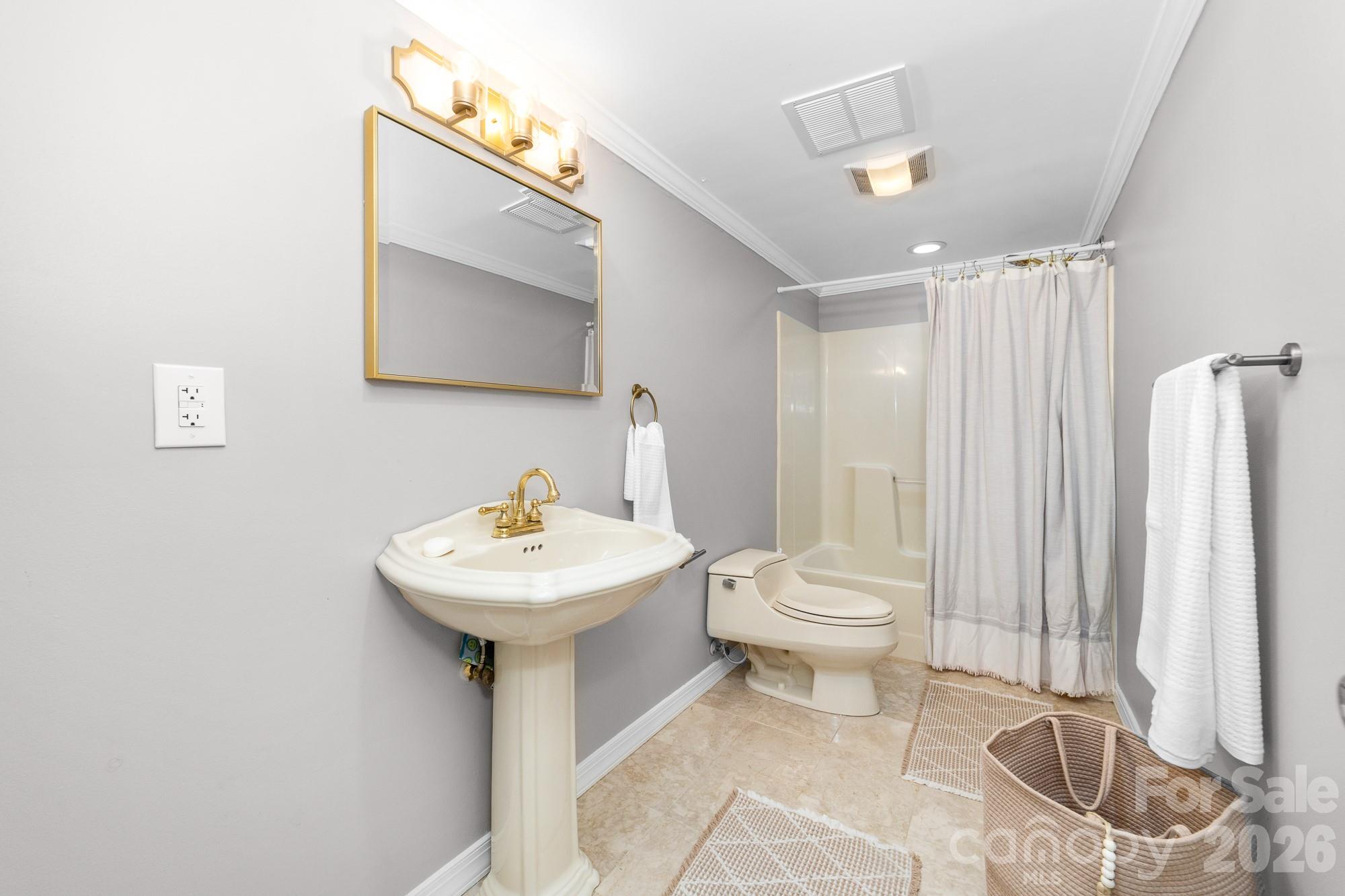 4421 Montibello Drive Property Photo 33