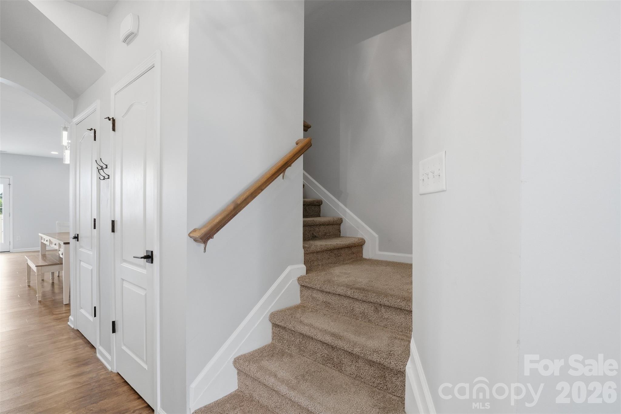 2614 Winter Thistle Way Property Photo 14