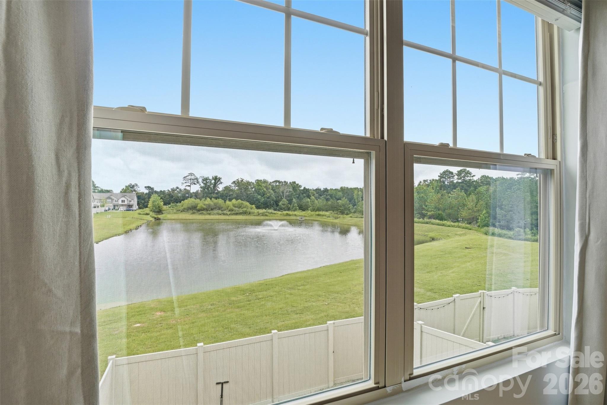 2614 Winter Thistle Way Property Photo 25