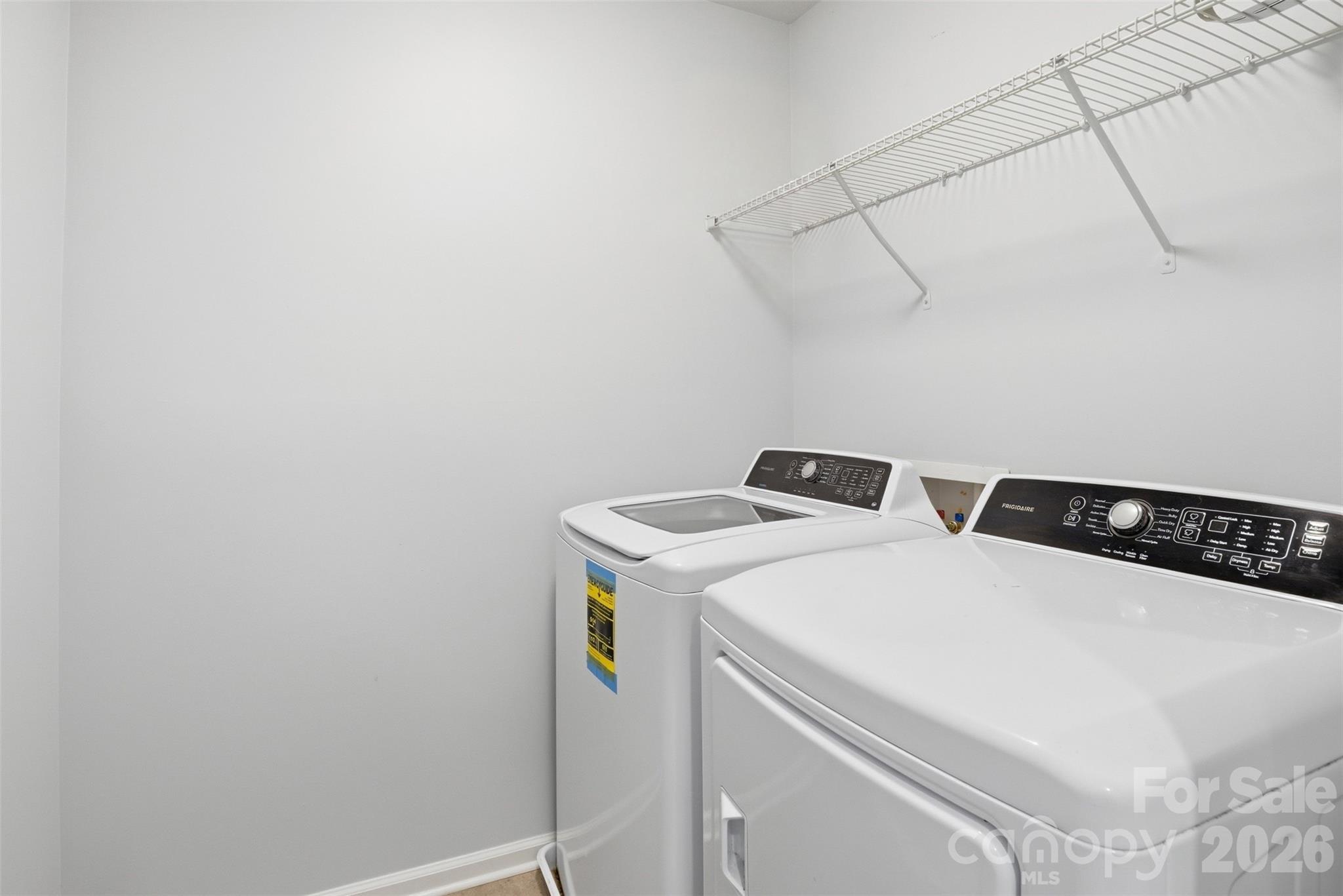 2614 Winter Thistle Way Property Photo 26