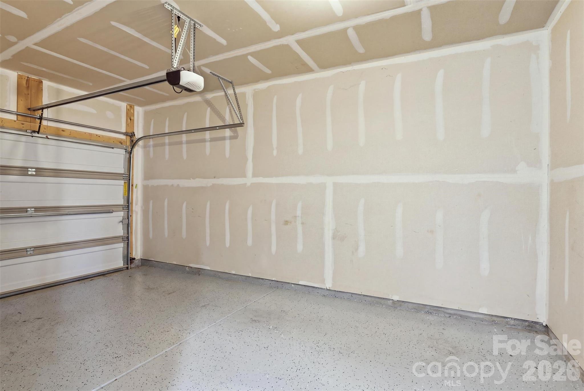 2614 Winter Thistle Way Property Photo 29