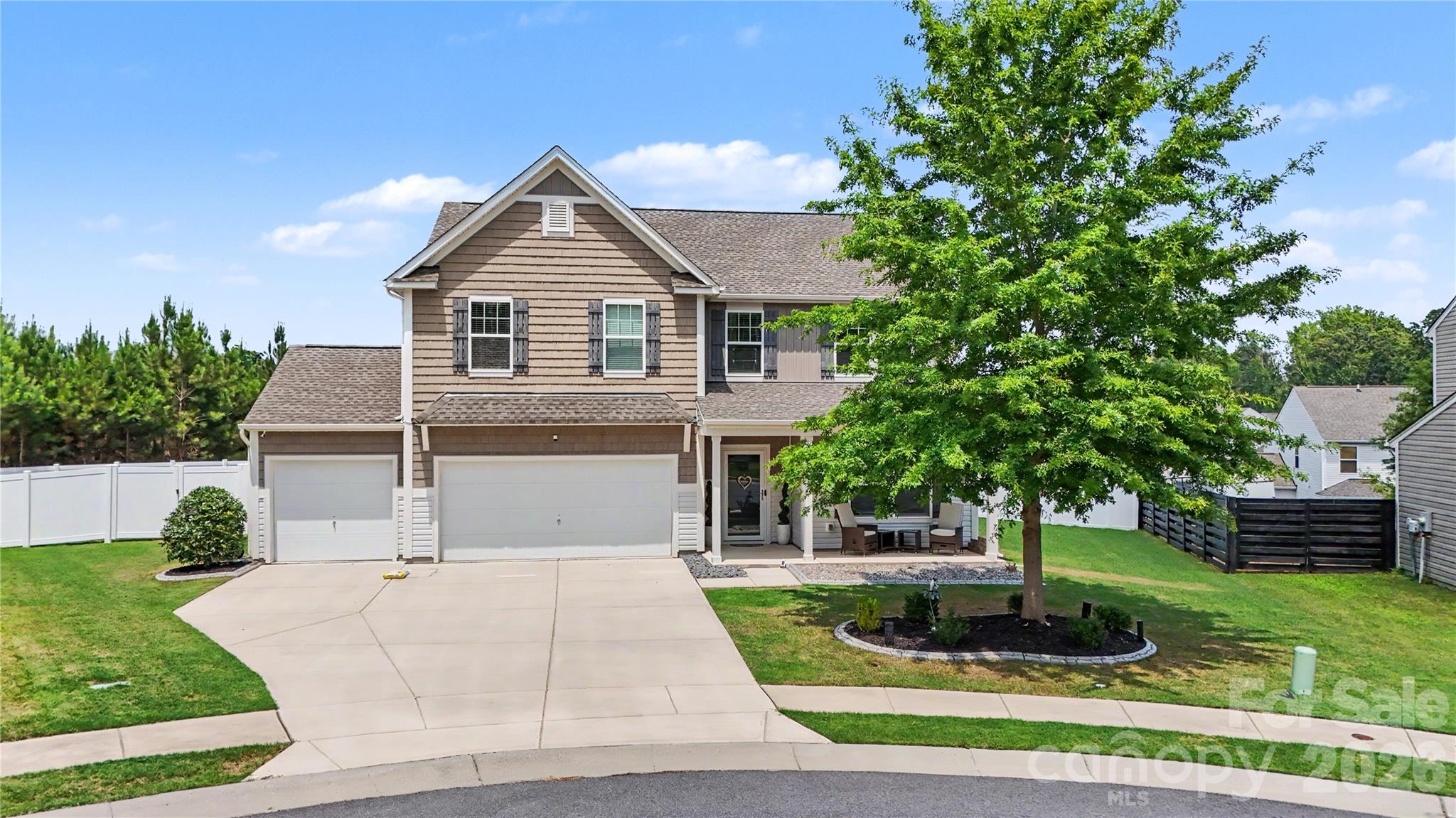 2834 Kinloch Court Property Photo 2