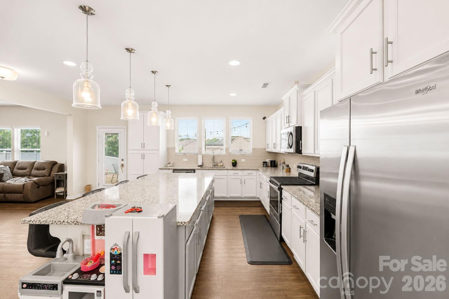 2834 Kinloch Court Property Photo 10