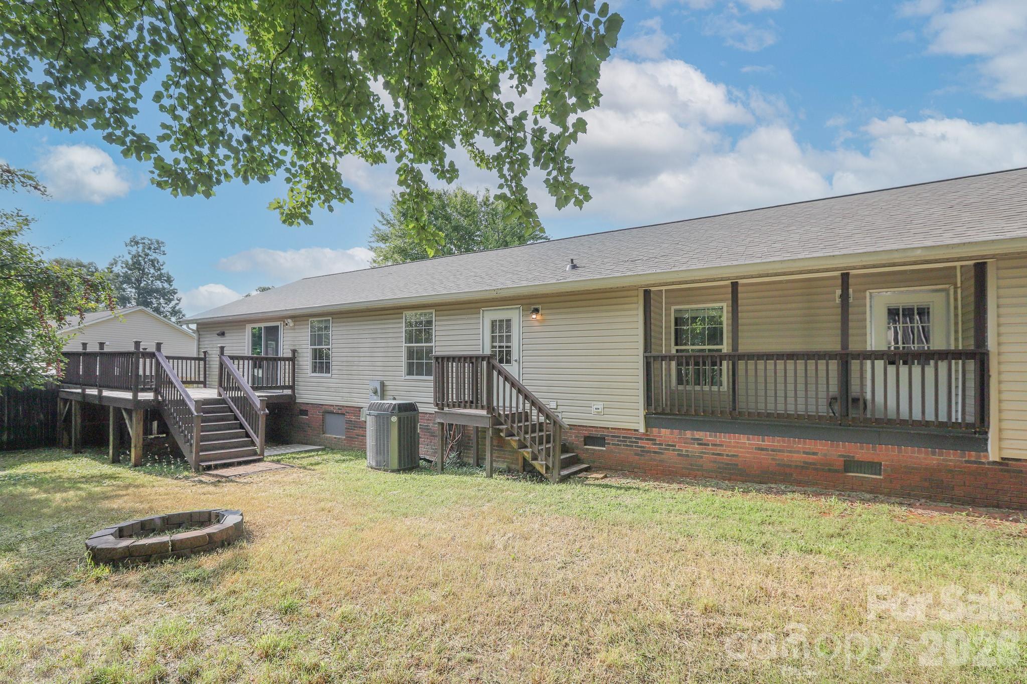 2171 Brantley Creek Drive Property Photo 20