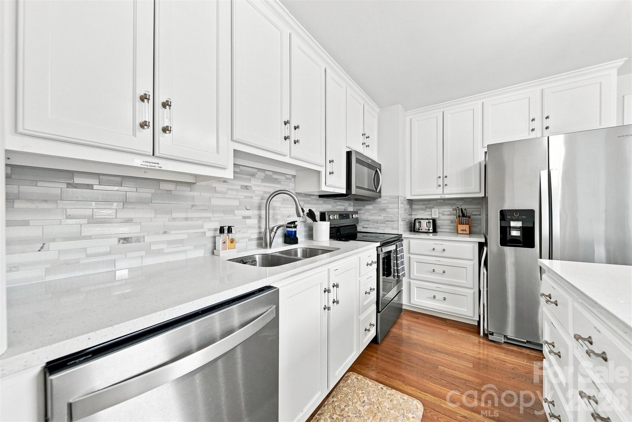 129 33rd Street Property Photo 12